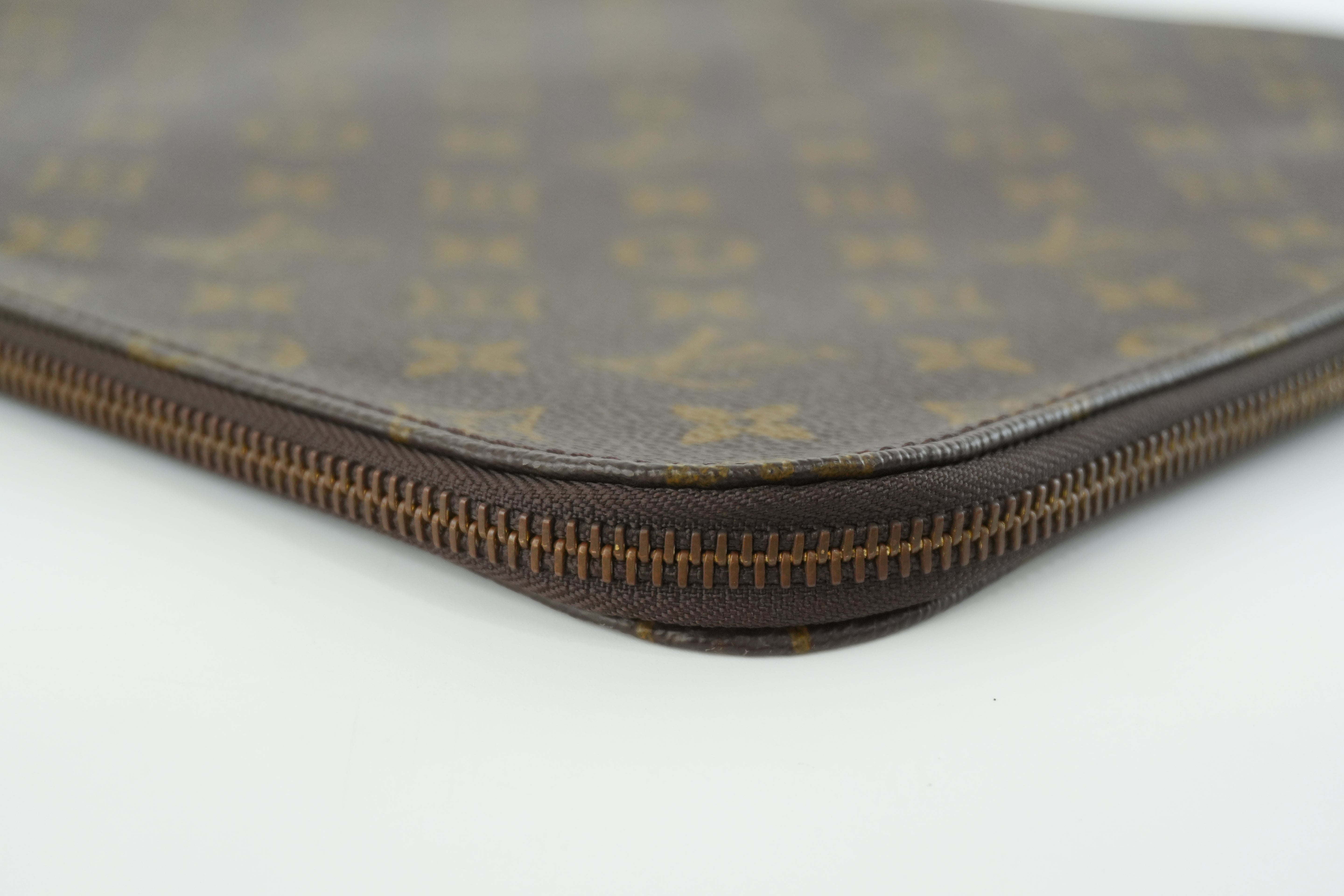 Louis Vuitton Monogram Pochette Document Used