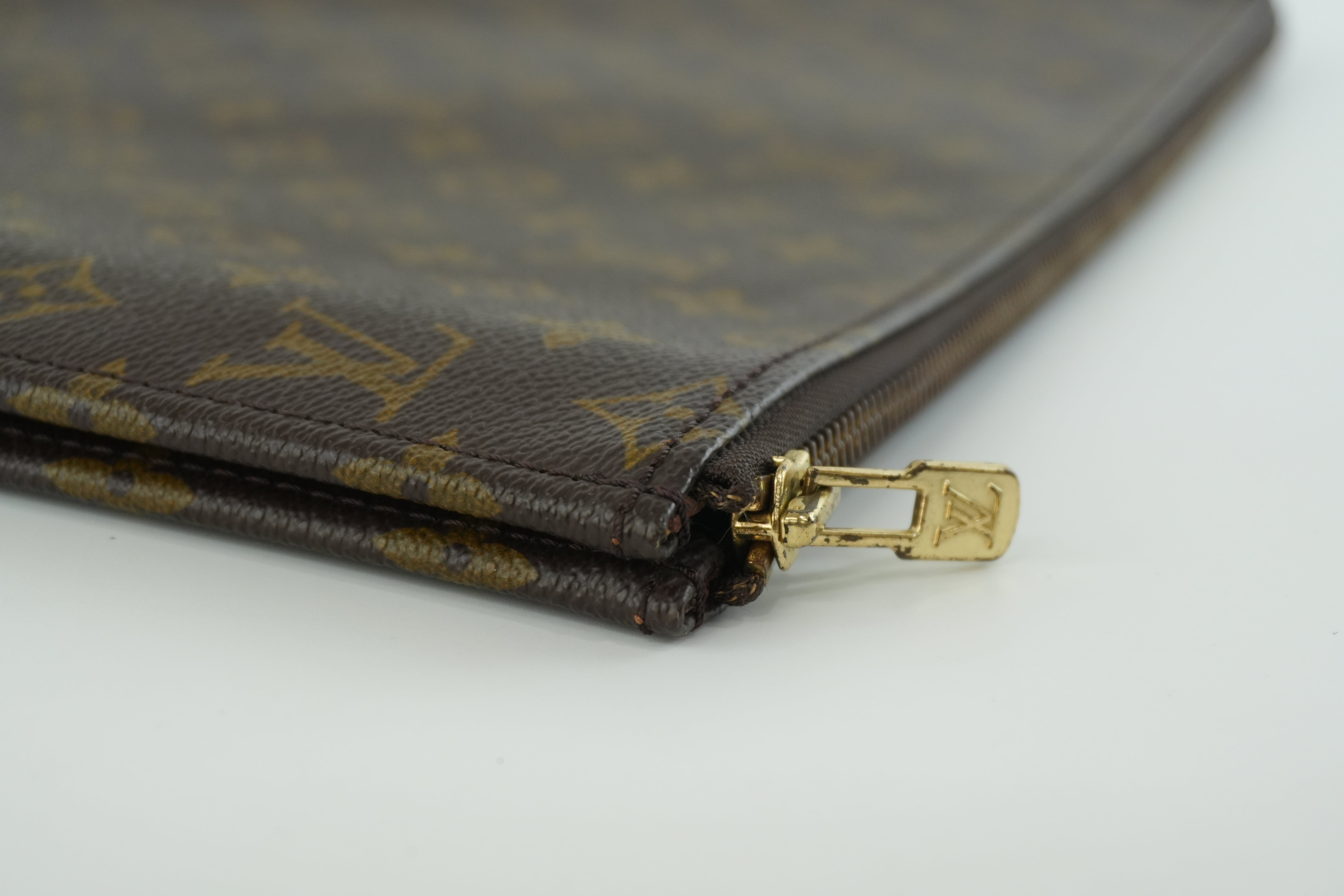 Louis Vuitton Monogram Pochette Document Used