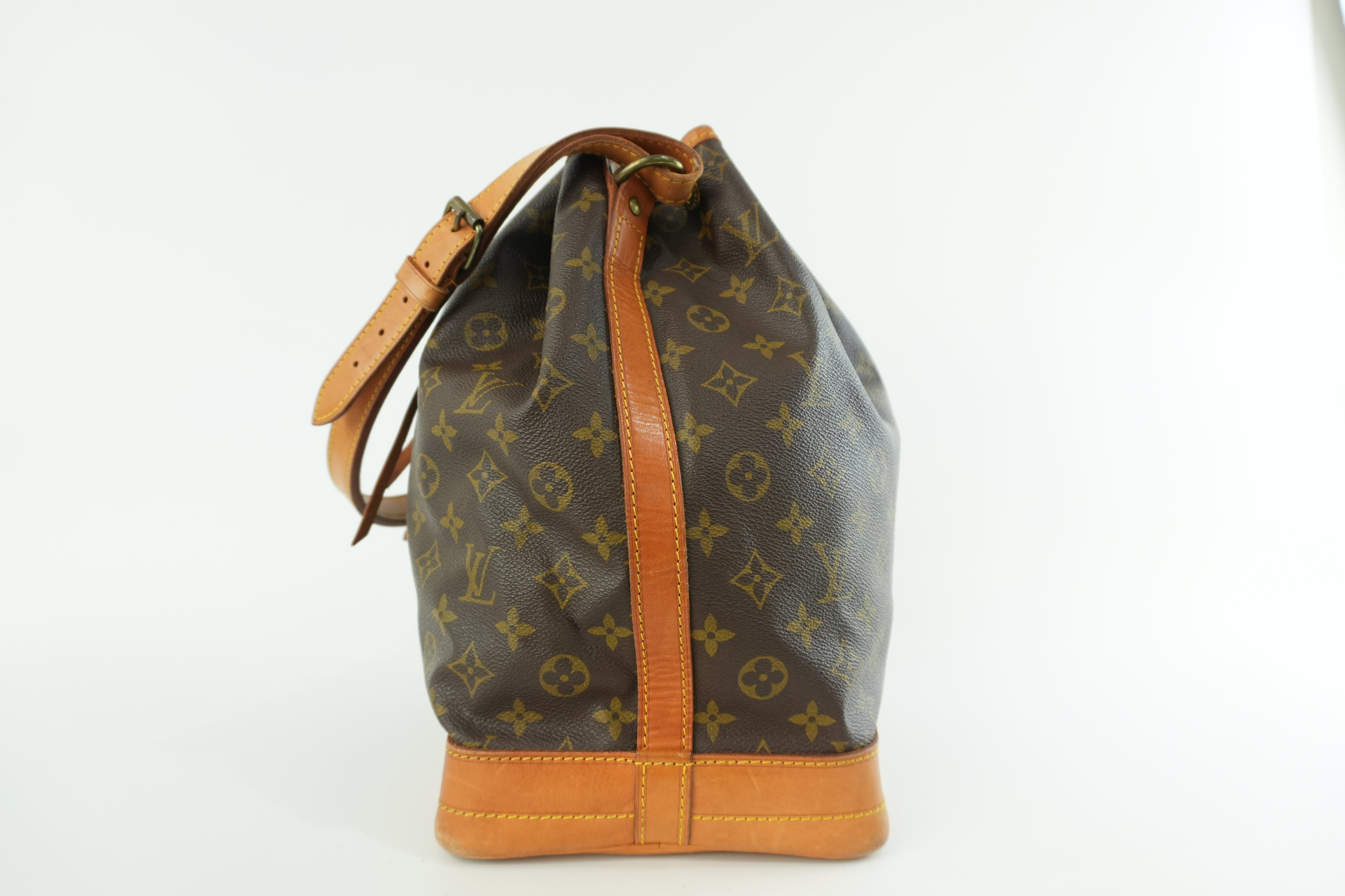 Louis Vuitton Monogram Noe Bucket Shoulder Bag Used