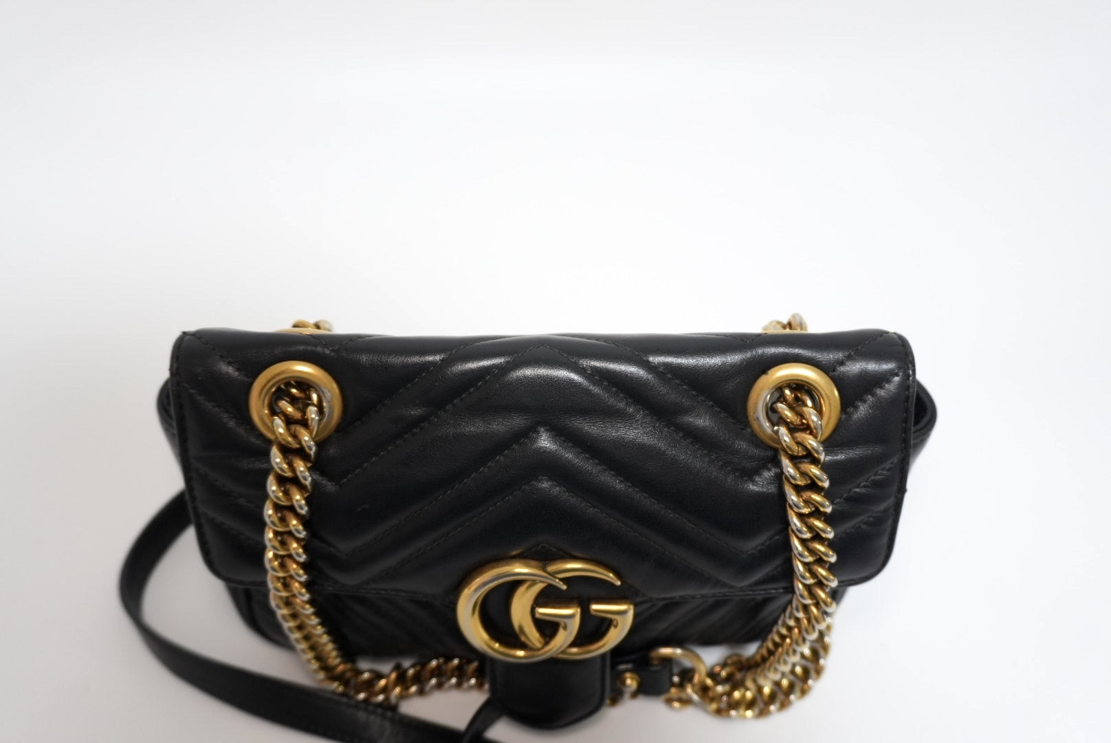 Gucci Mini Marmont Flap Used