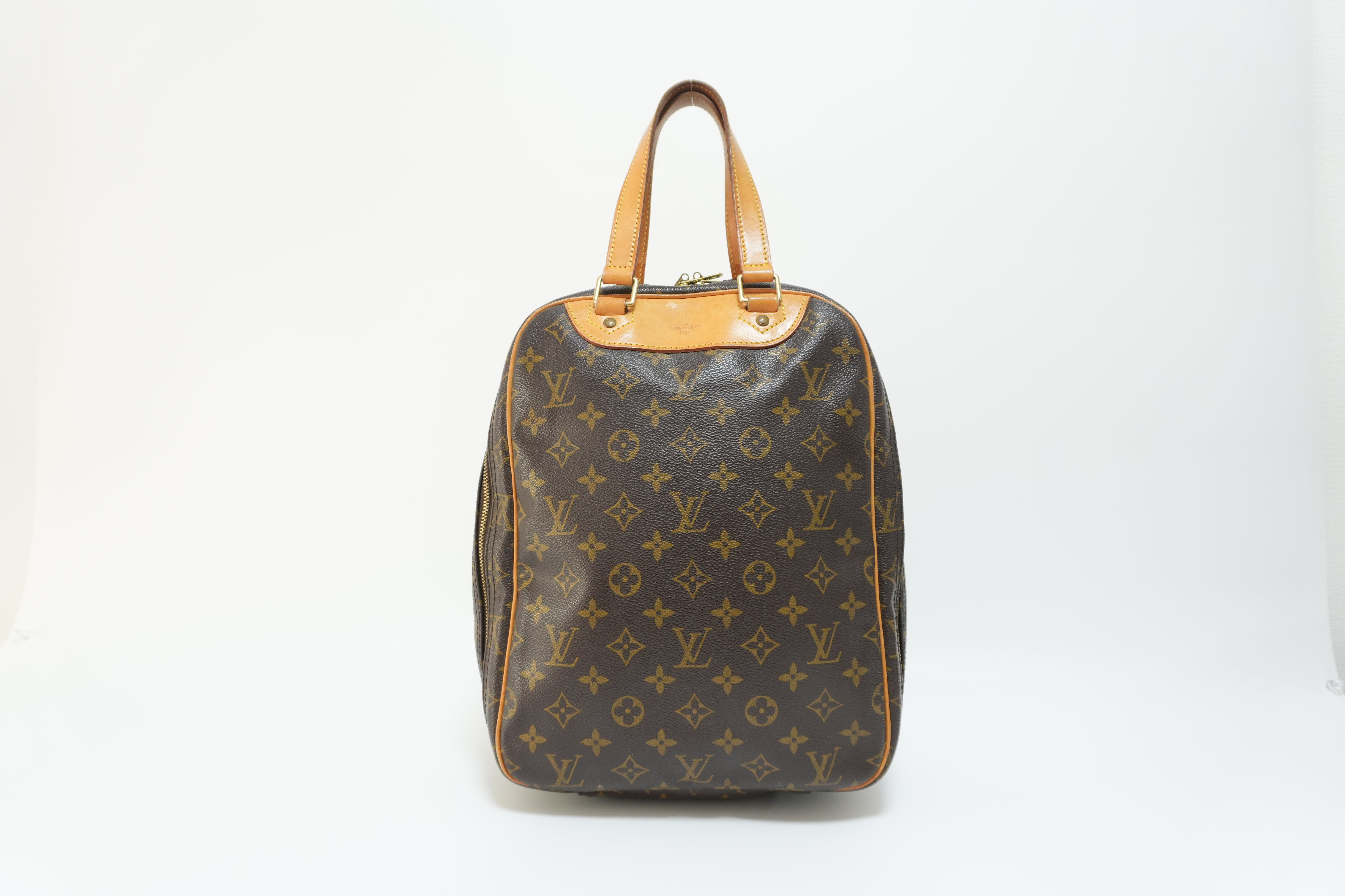 Louis Vuitton Excursion Sports Bag Used