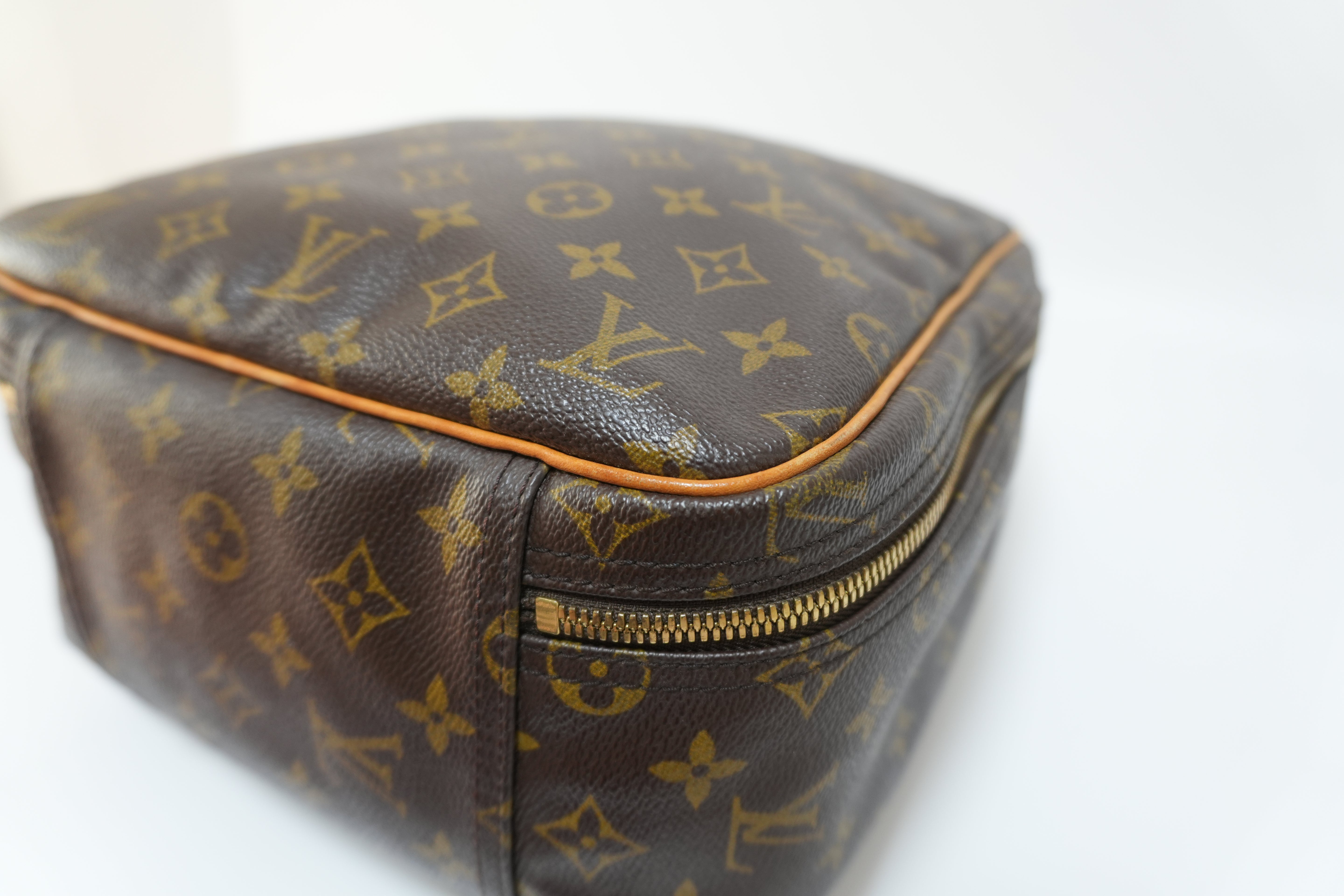 Louis Vuitton Excursion Sports Bag Used