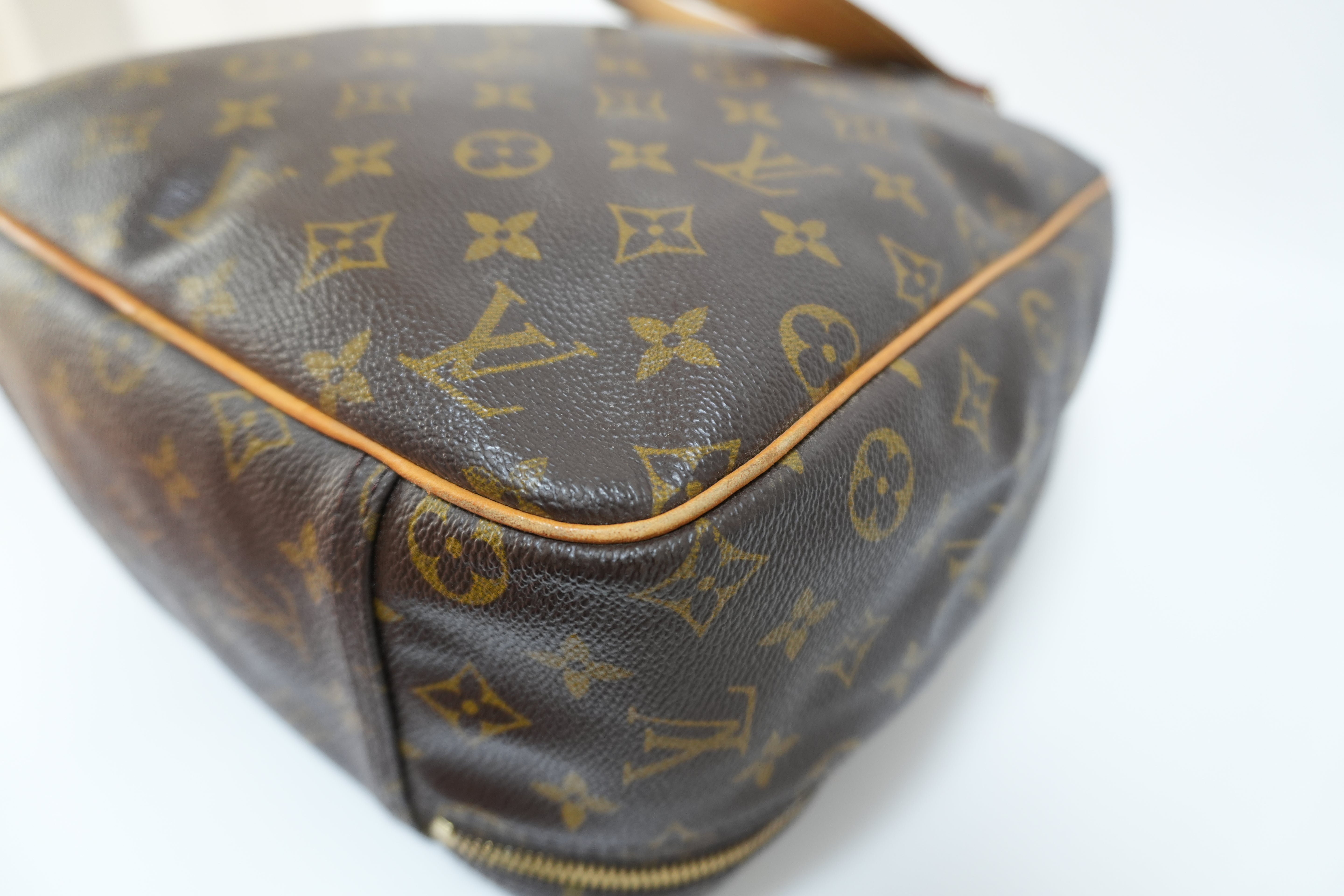 Louis Vuitton Excursion Sports Bag Used