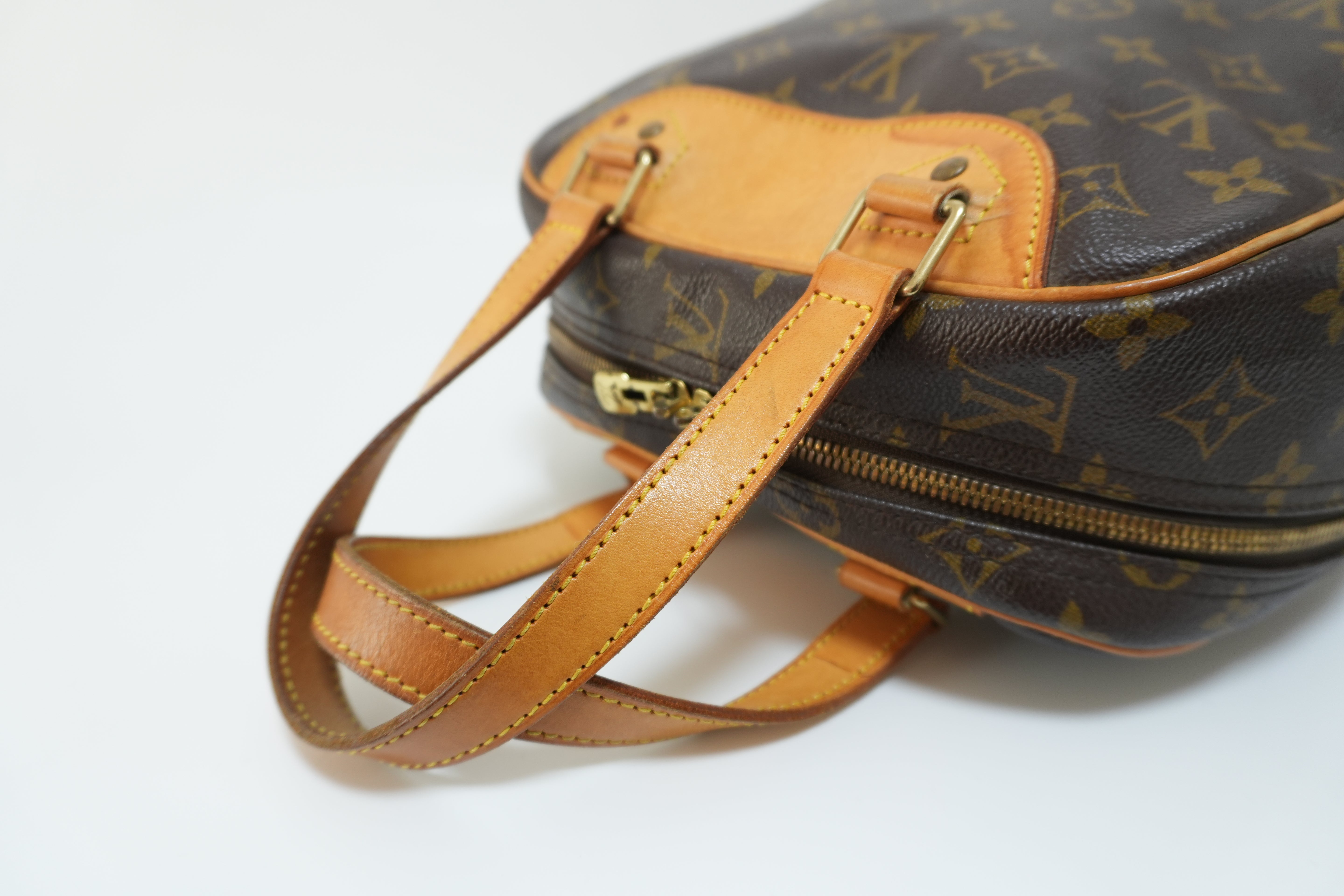 Louis Vuitton Excursion Sports Bag Used