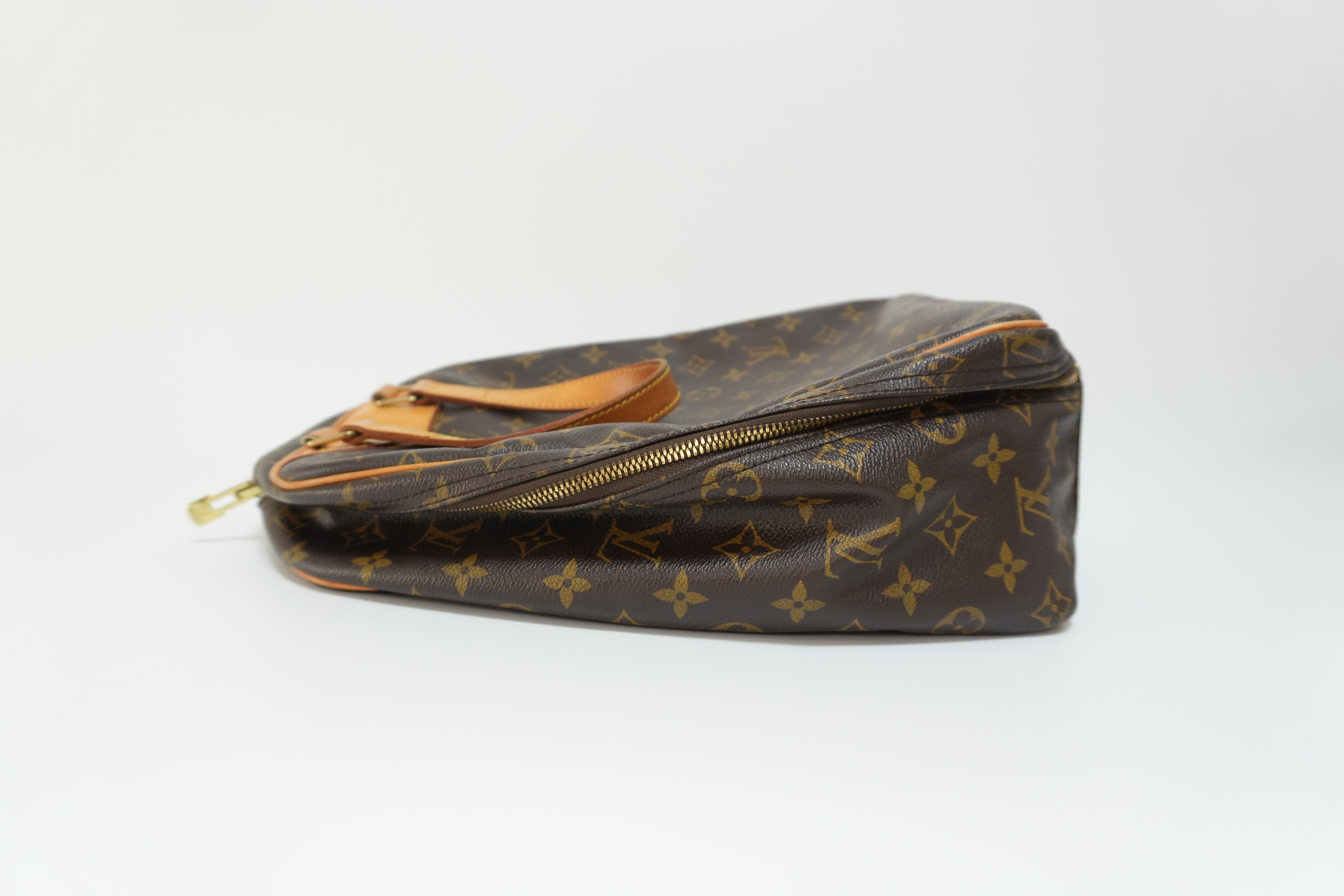 Louis Vuitton Excursion Sports Bag Used