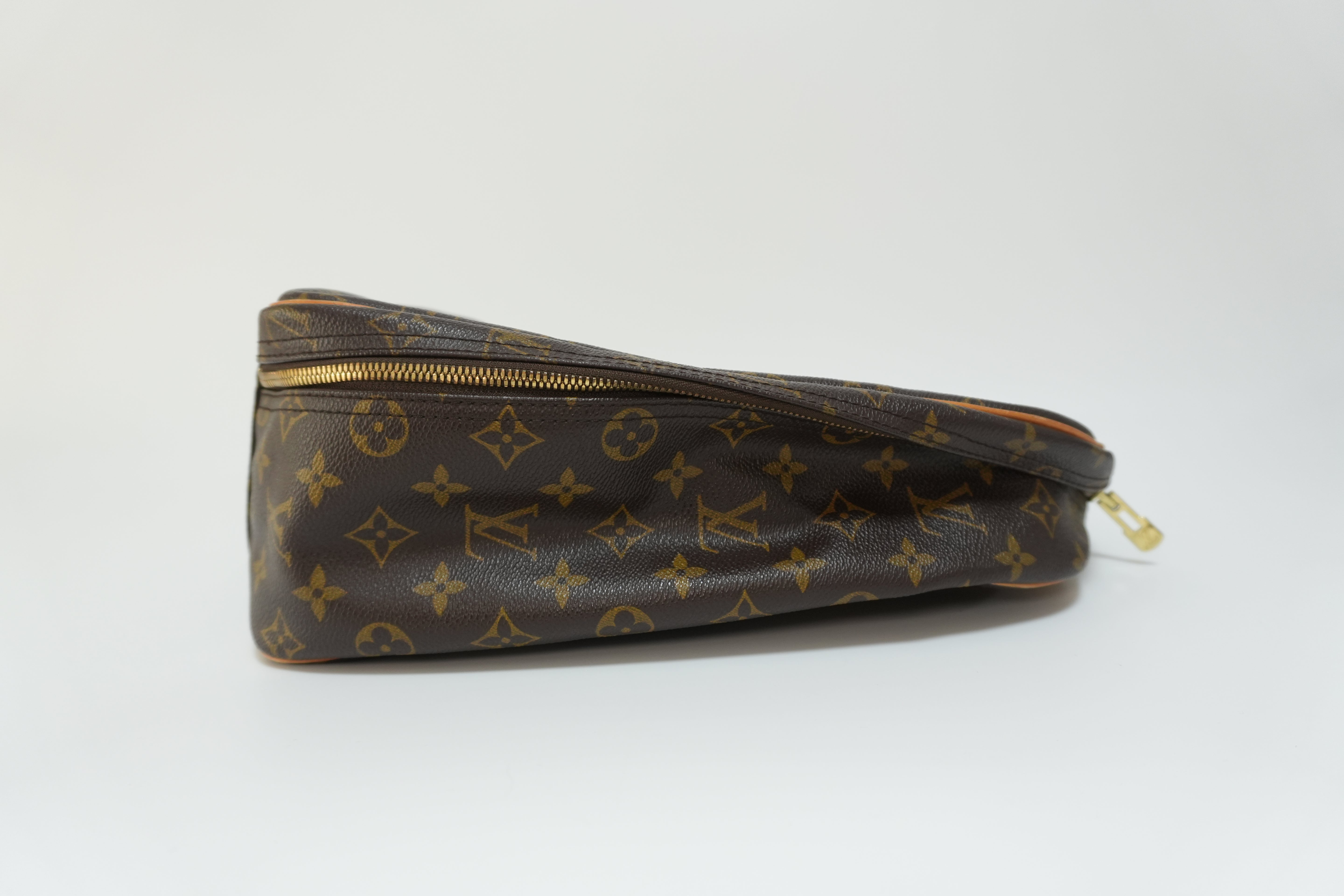 Louis Vuitton Excursion Sports Bag Used