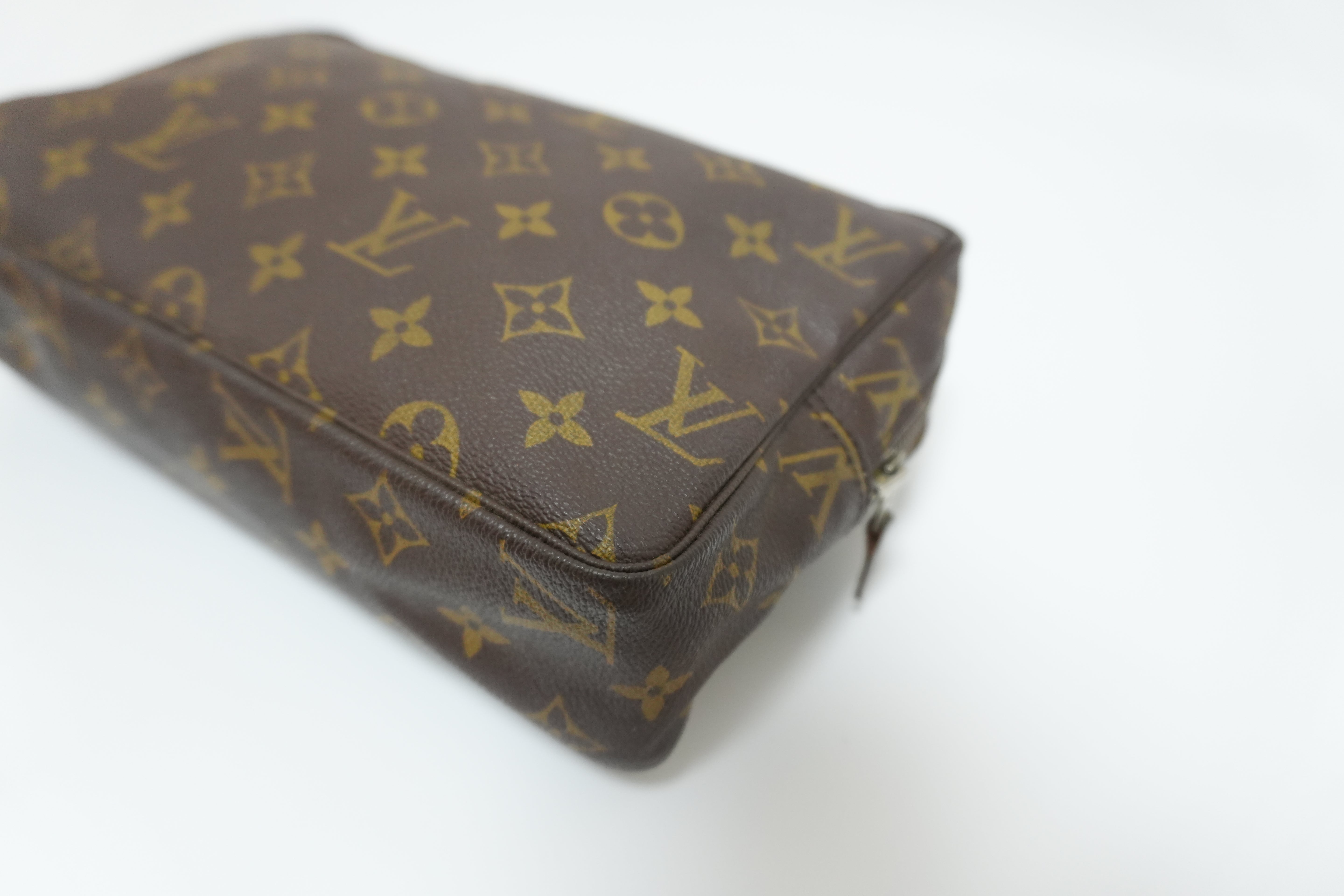 Louis Vuitton Monogram Trousse 28 Brown Used