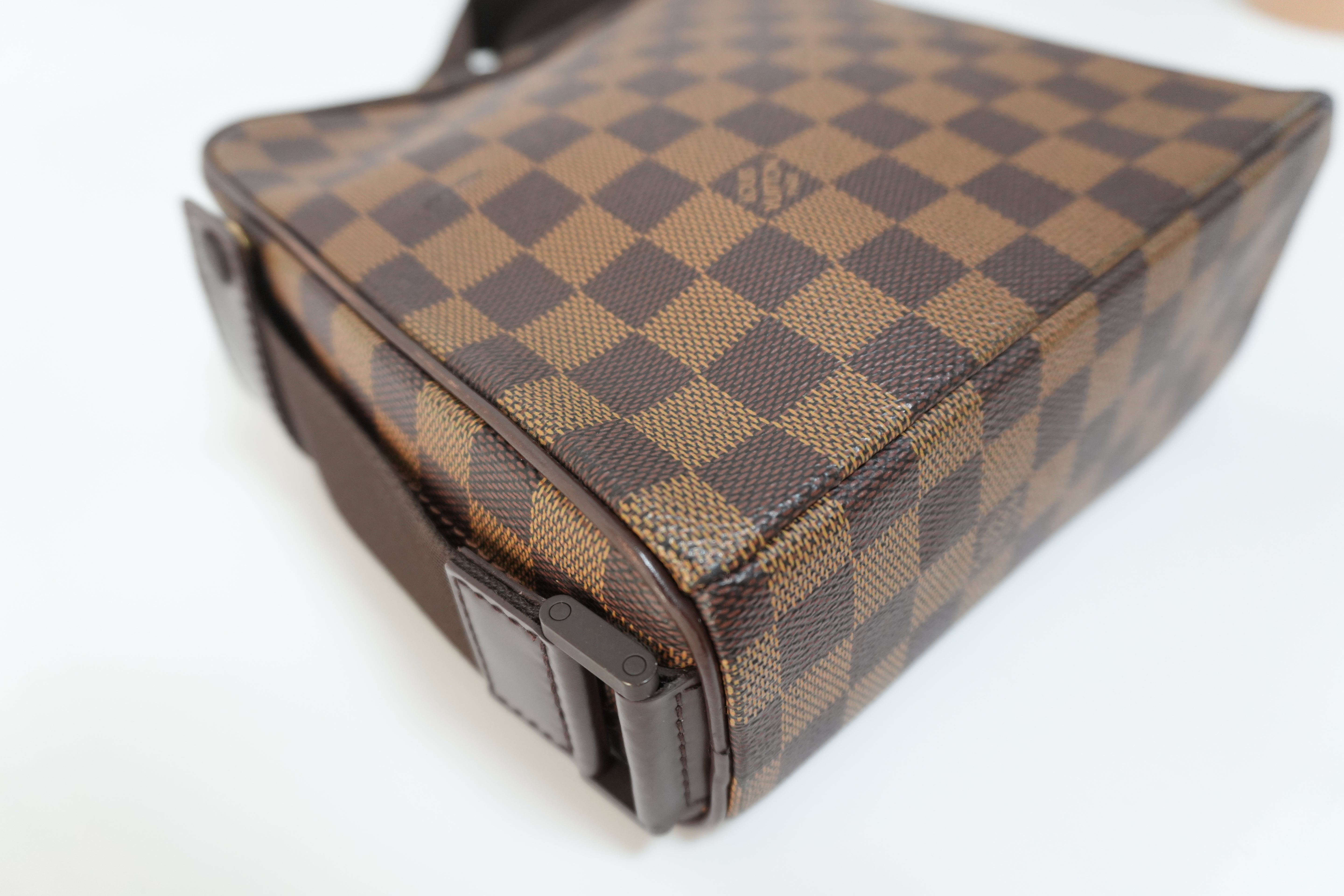 Louis Vuitton Damier Ebene Olav Messenger Bag Used