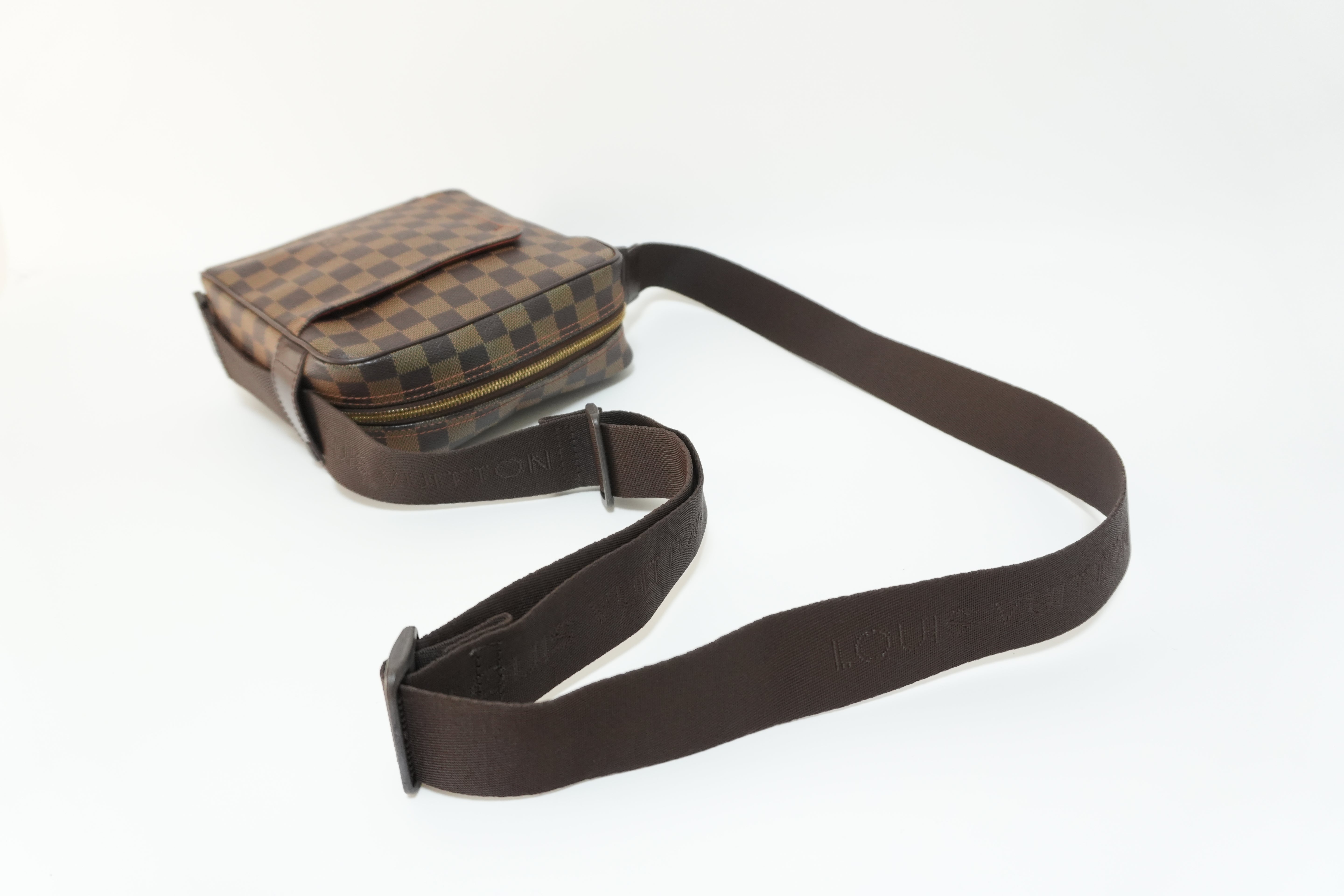 Louis Vuitton Damier Ebene Olav Messenger Bag Used