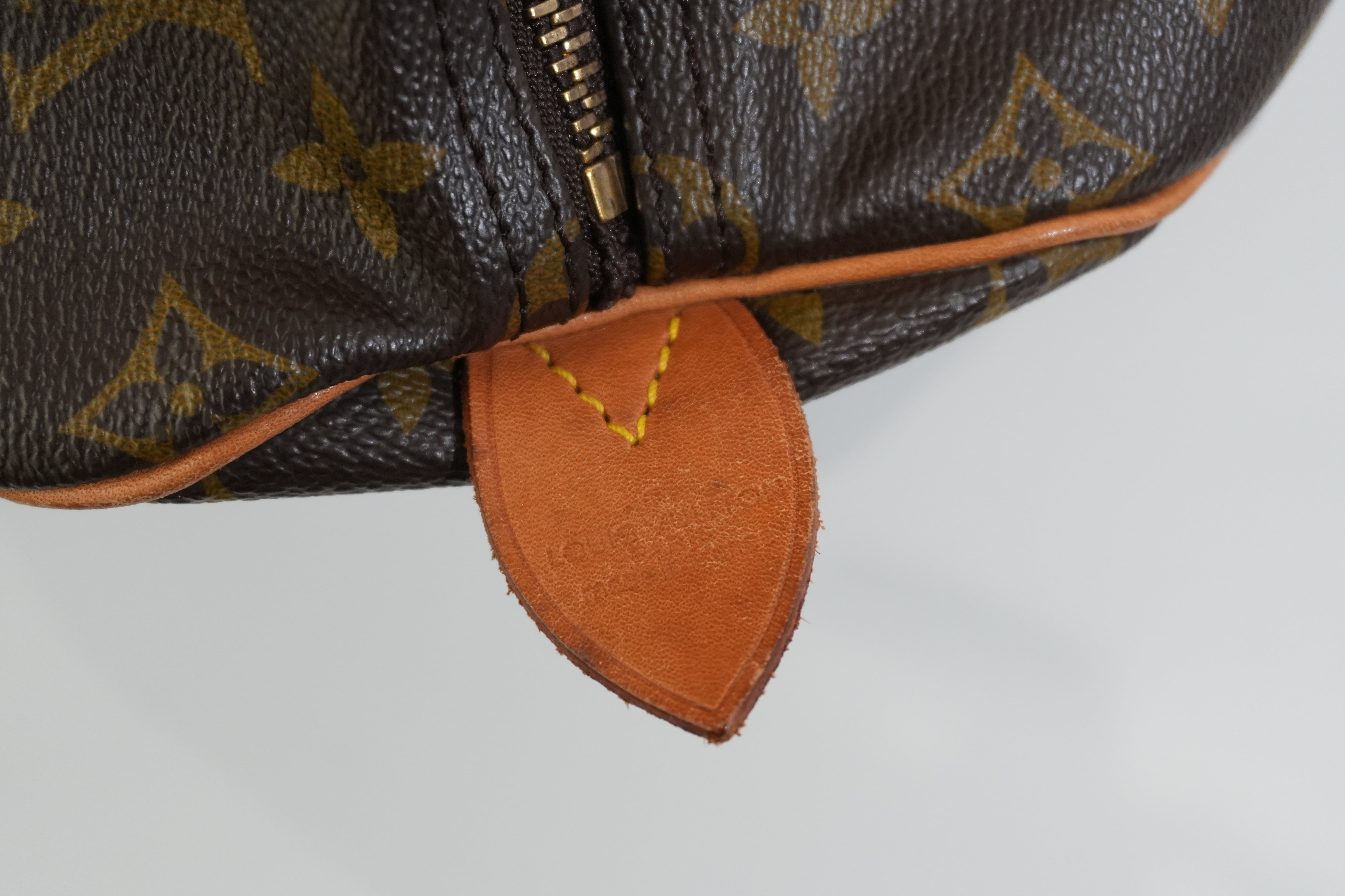 Pre-owned Louis Vuitton Monogram Keepall 55 Travel Bag Used