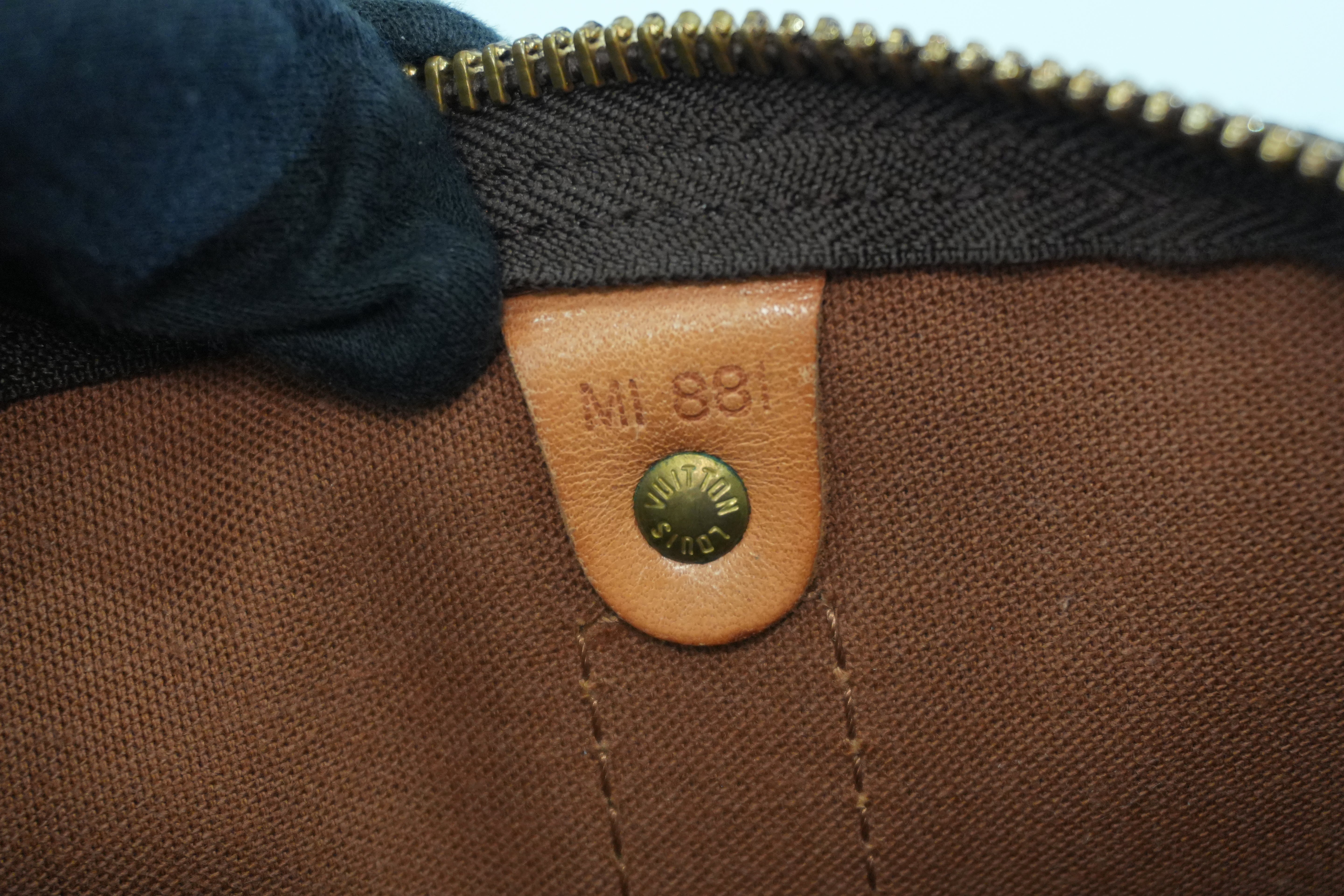 Pre-owned Louis Vuitton Monogram Keepall 55 Travel Bag Used