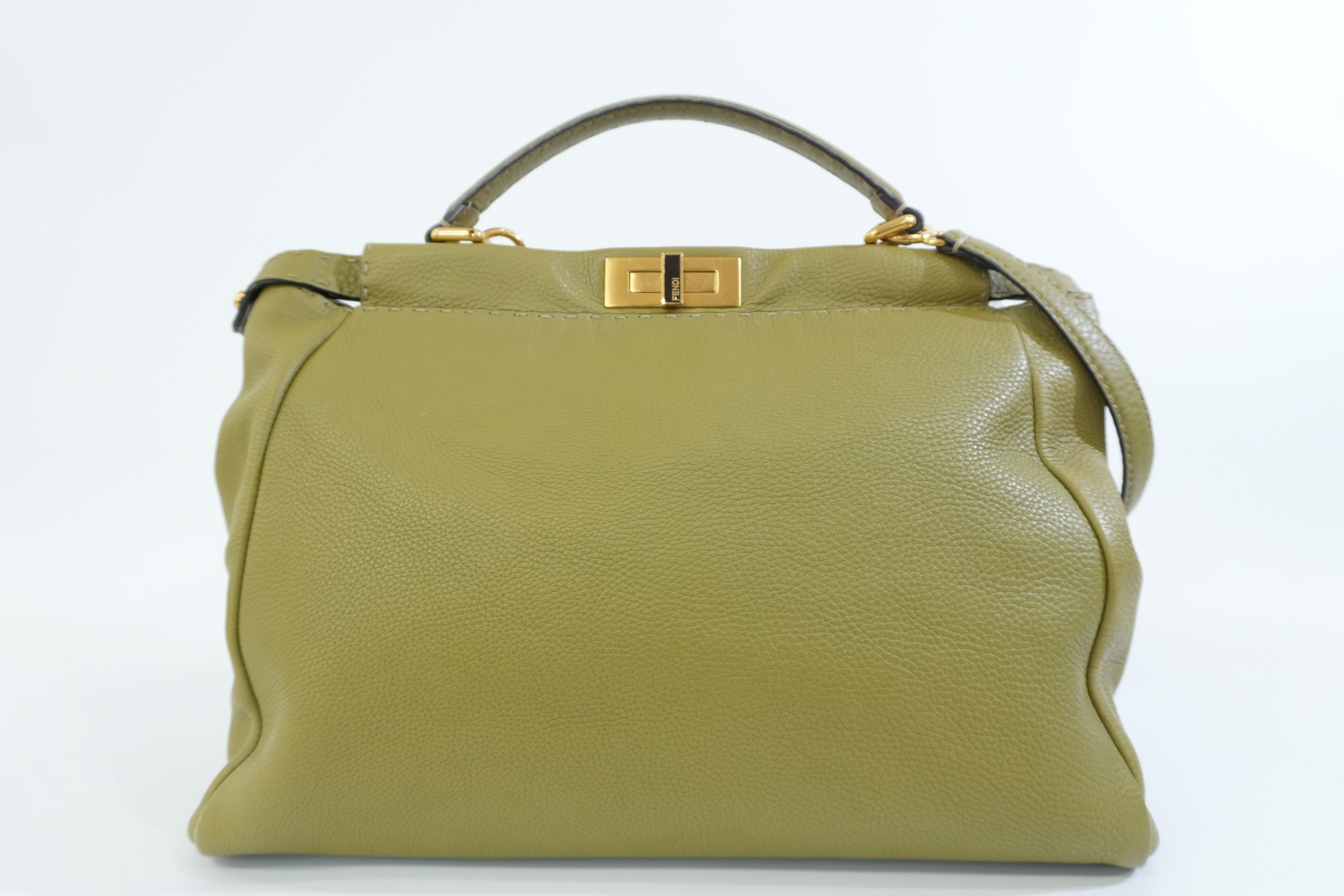 Pre-owned Fendi Calfskin Leather Peek a Boo Shoulder Bag Green Used