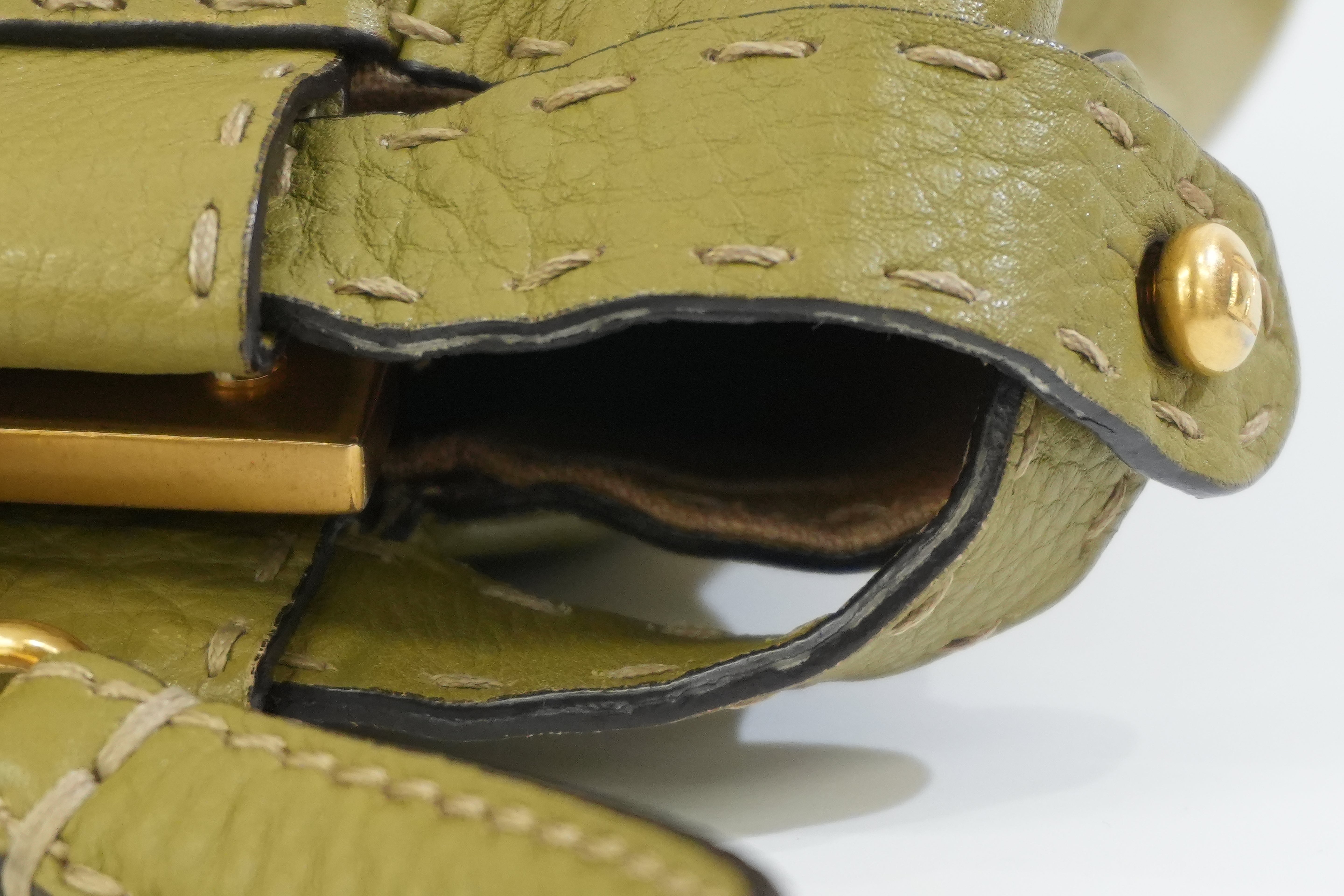 Pre-owned Fendi Calfskin Leather Peek a Boo Shoulder Bag Green Used