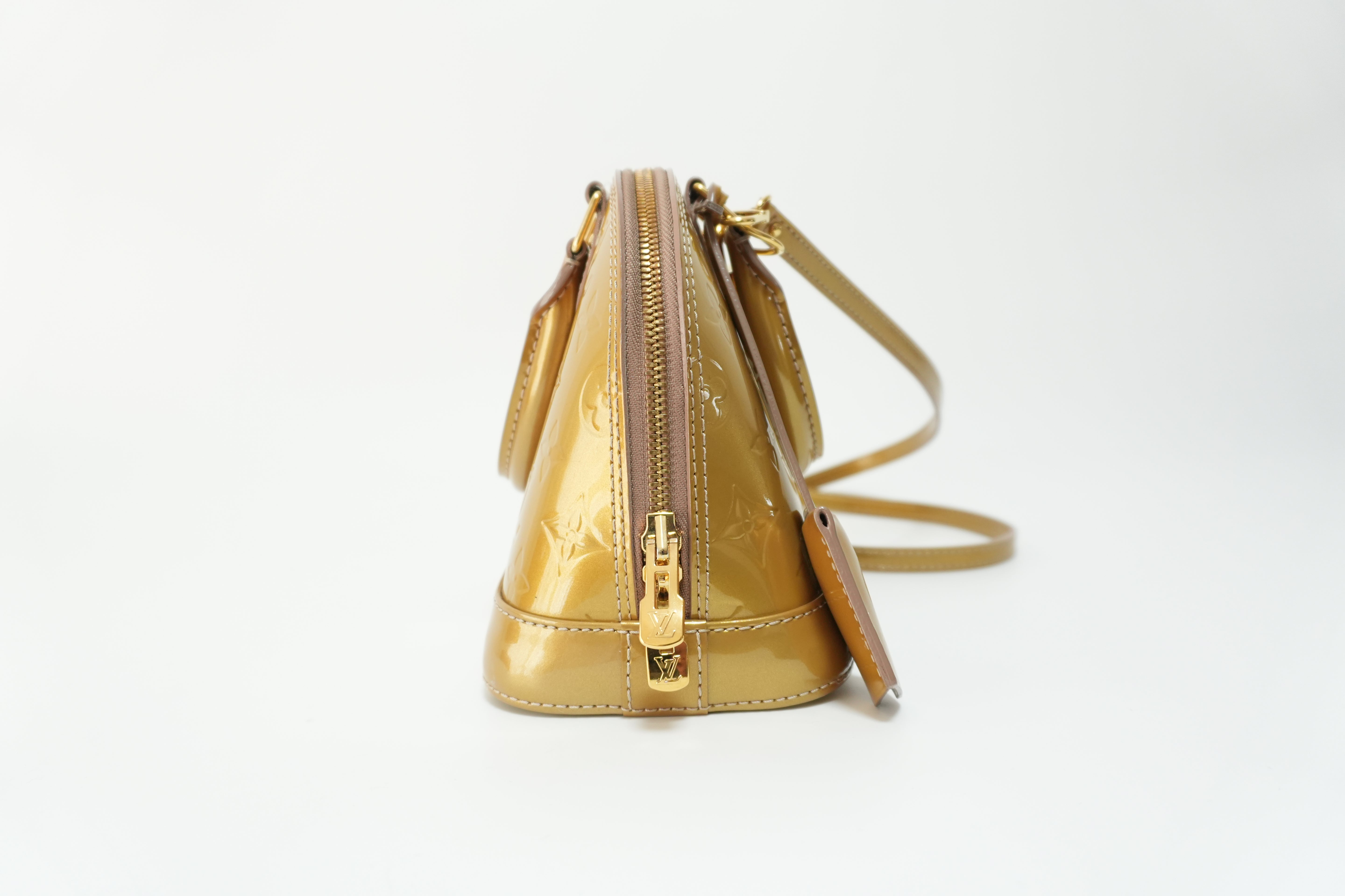 Louis Vuitton Vernis Alma BB Gold Used