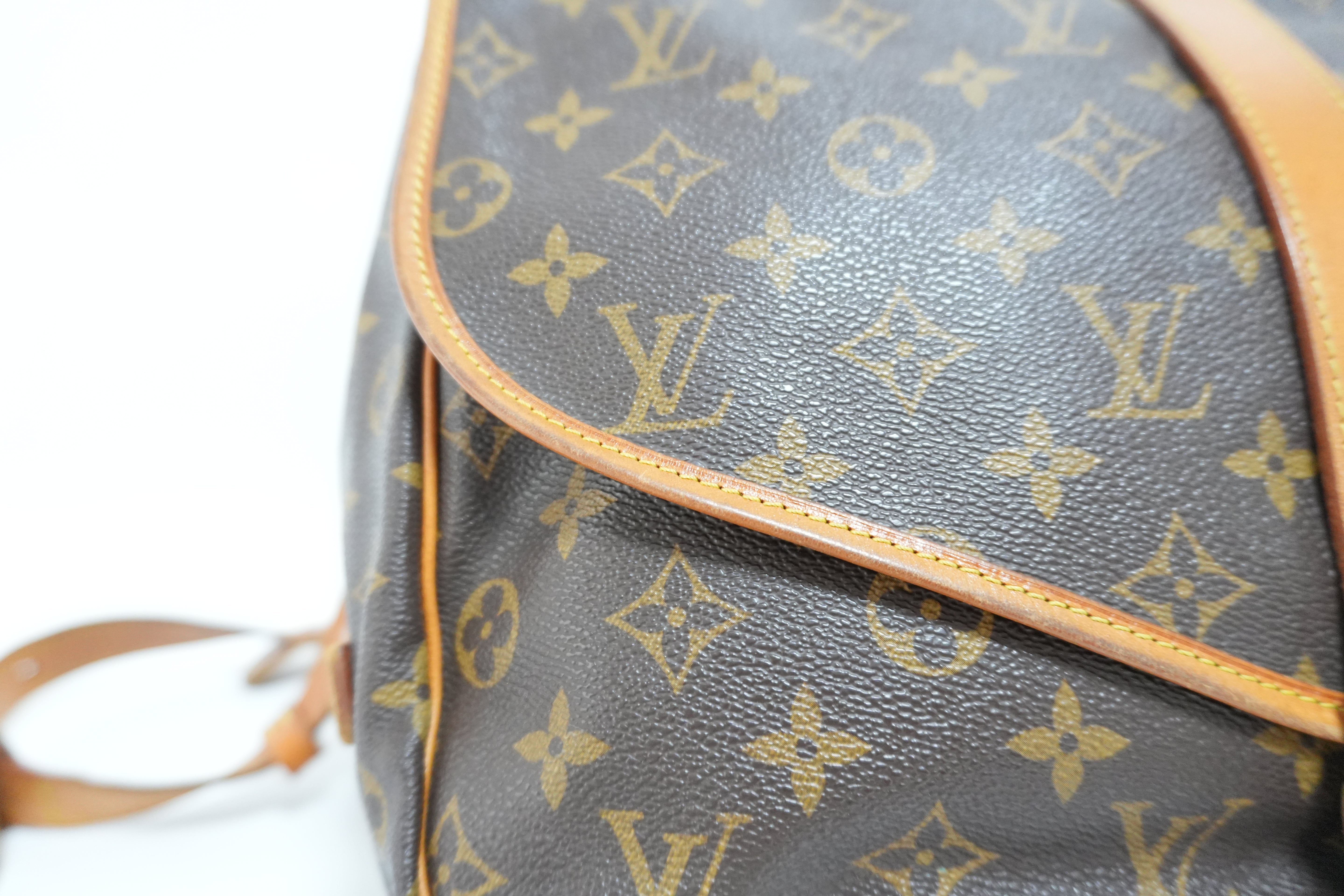 Louis Vuitton Monogram Saumur 35 Shoulder Bag Used