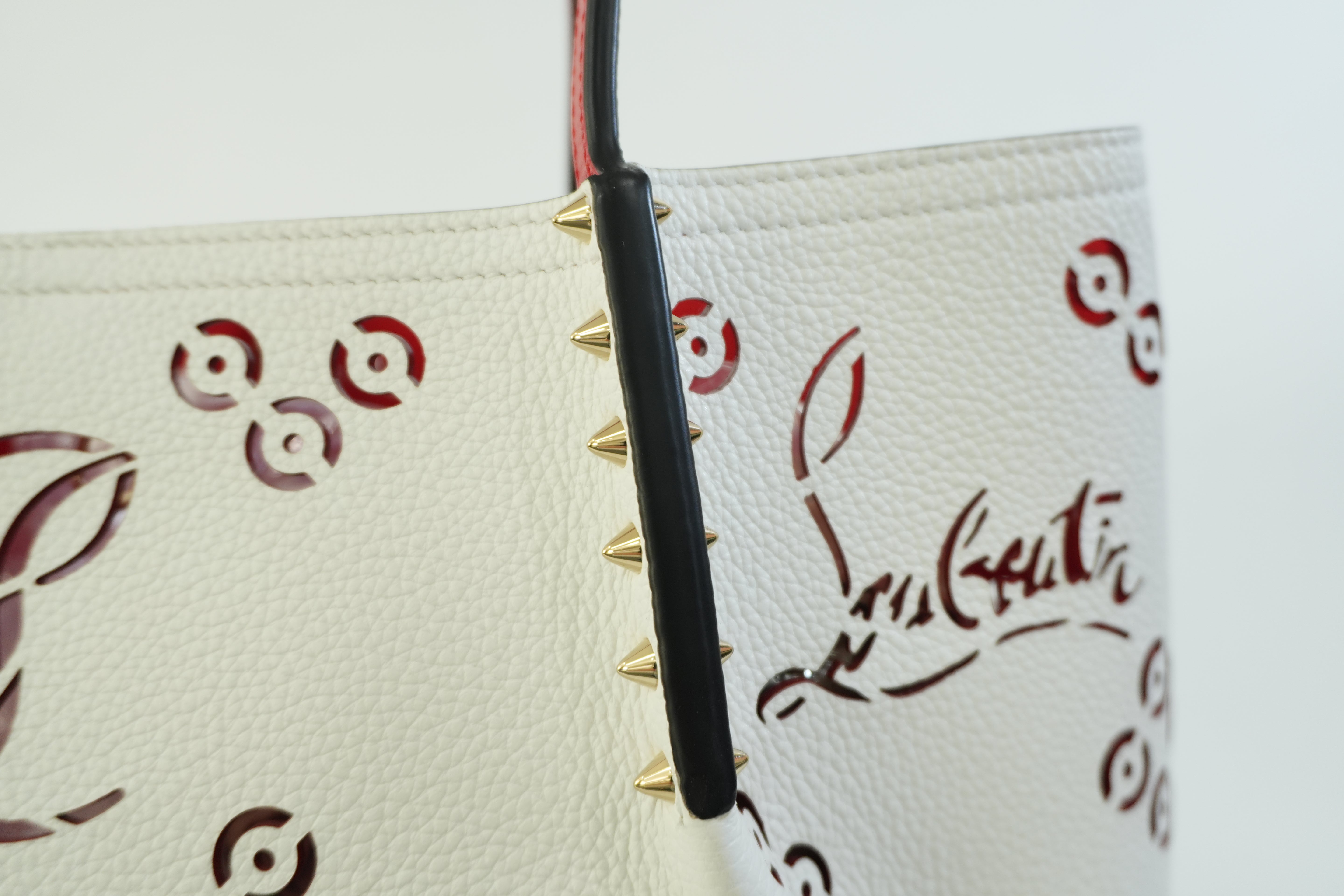 Pre-owned Christian Louboutin Leather Perforated Tote Bag White Used