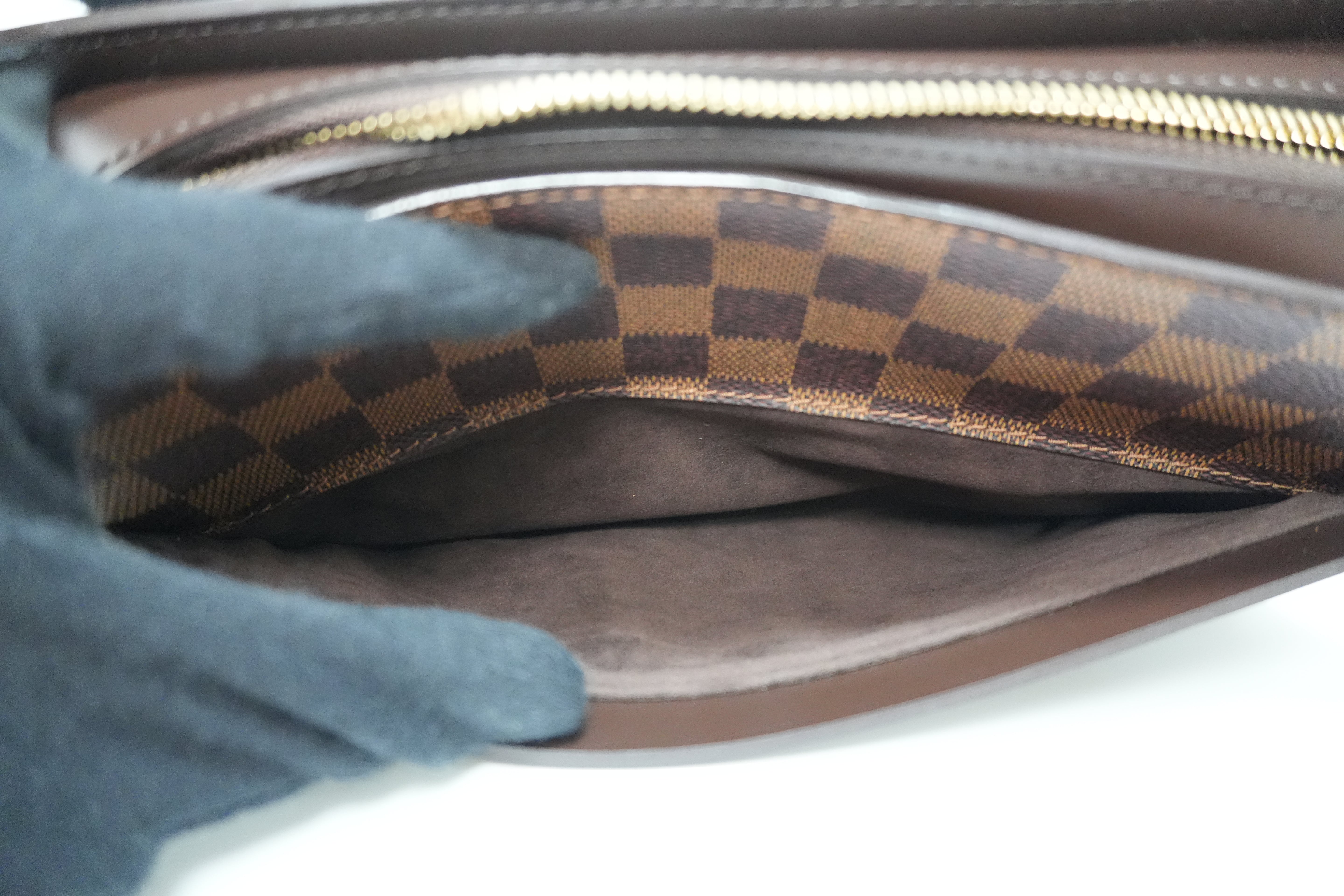 Louis Vuitton Damier Ebene Clutch Used