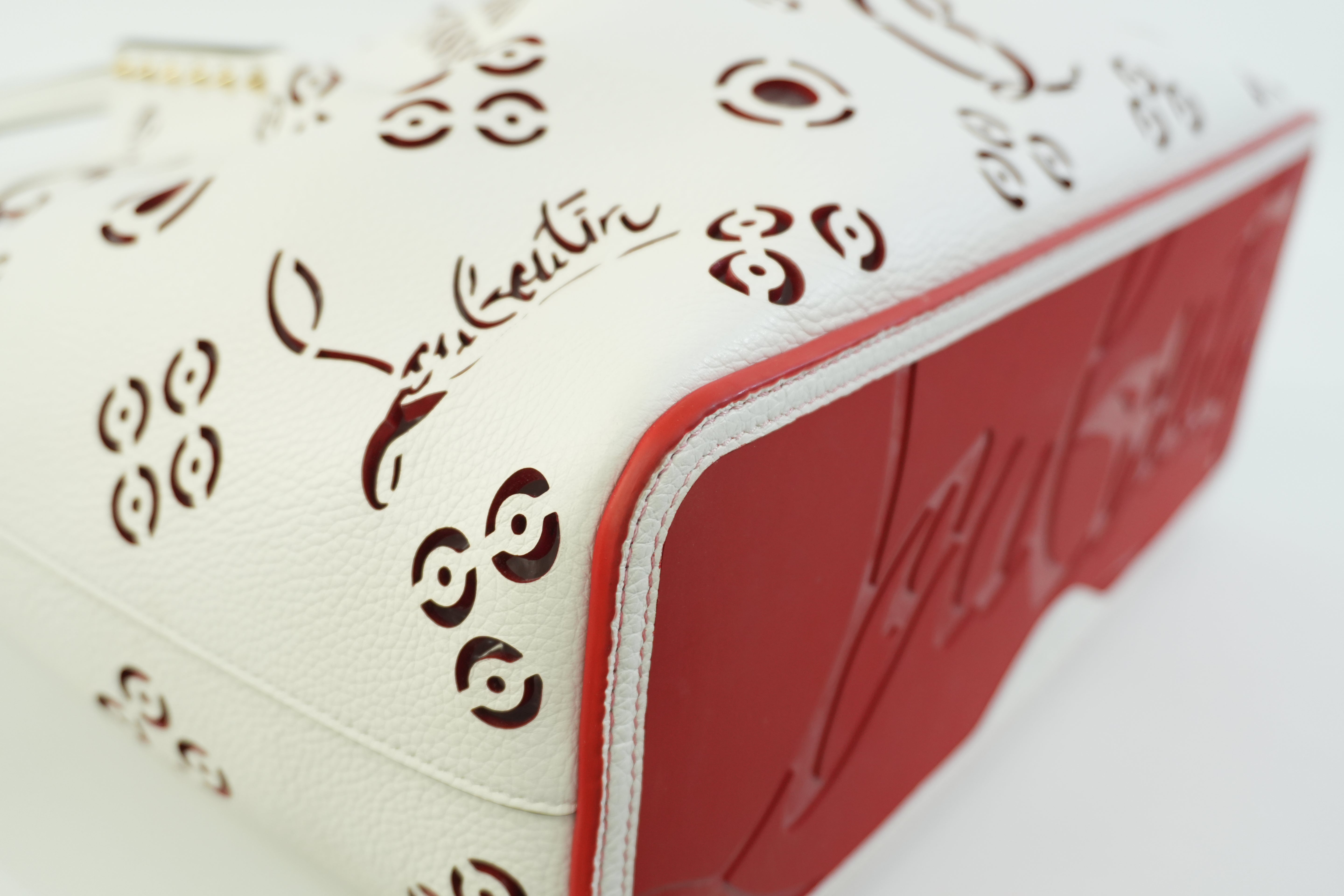 Pre-owned Christian Louboutin Leather Perforated Tote Bag White Used