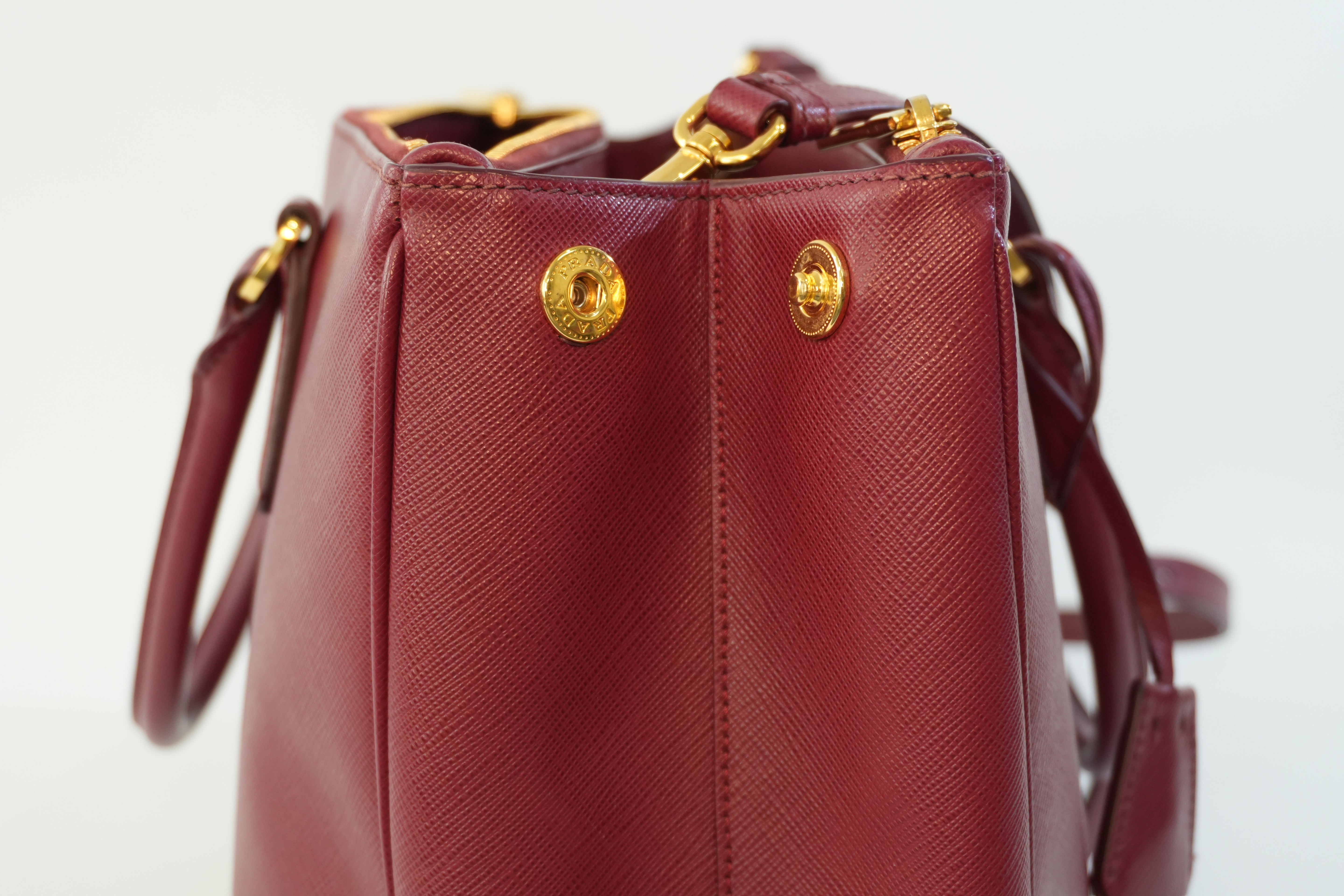 Pre-owned Prada Leather Two Way Shoulder Bag Burgundy Used