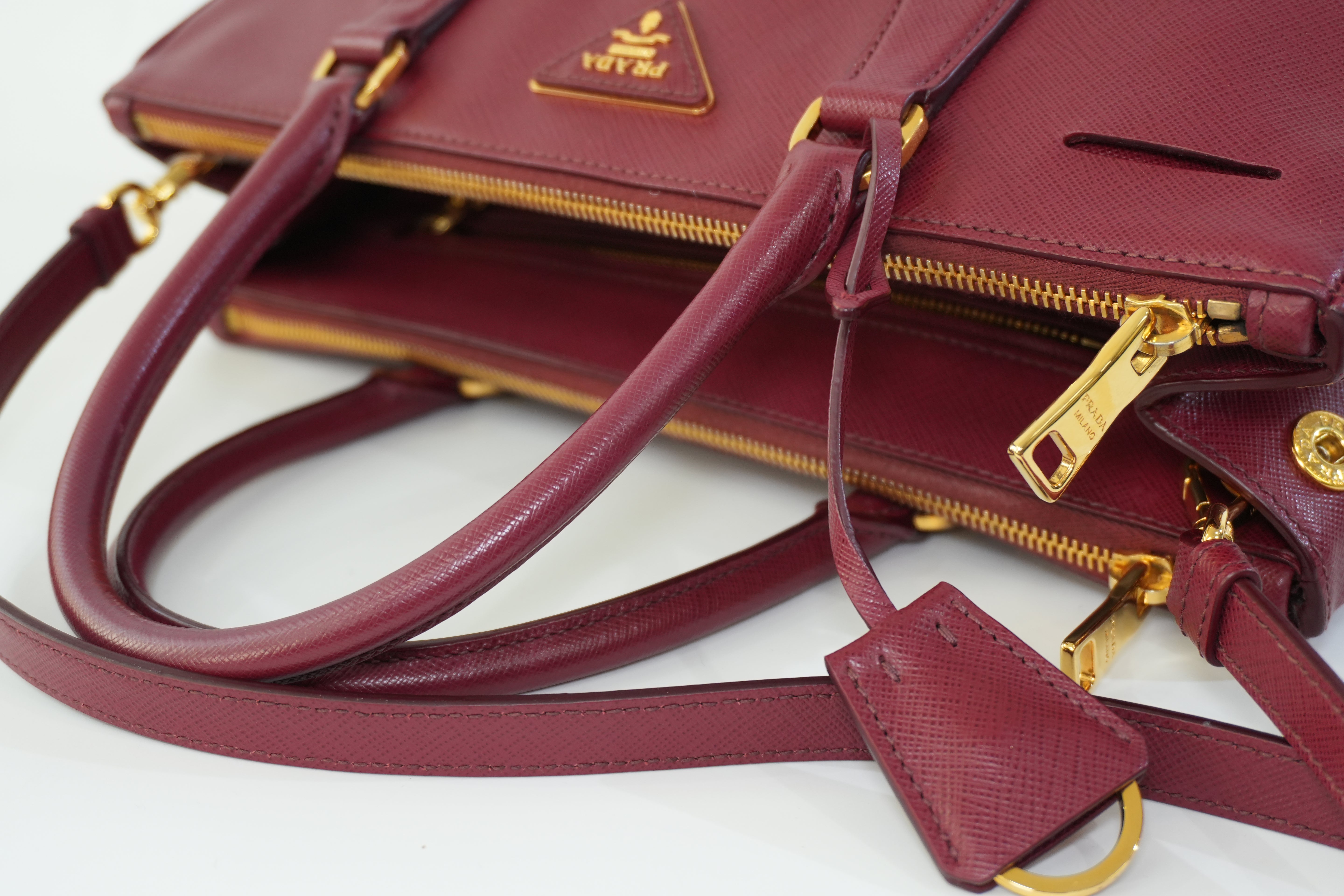Pre-owned Prada Leather Two Way Shoulder Bag Burgundy Used
