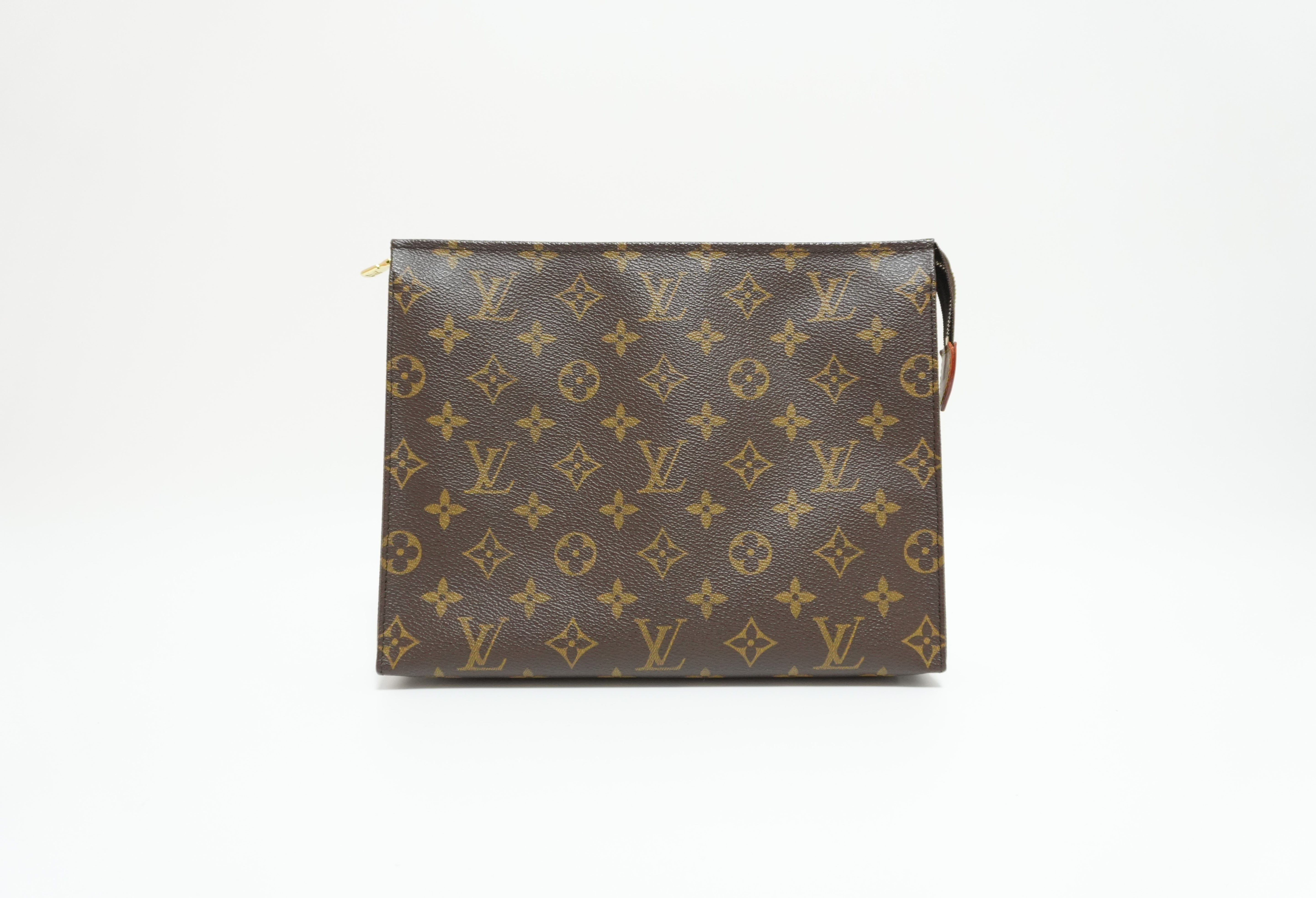 Louis Vuitton Monogram Toiletry Pouch 26 Used