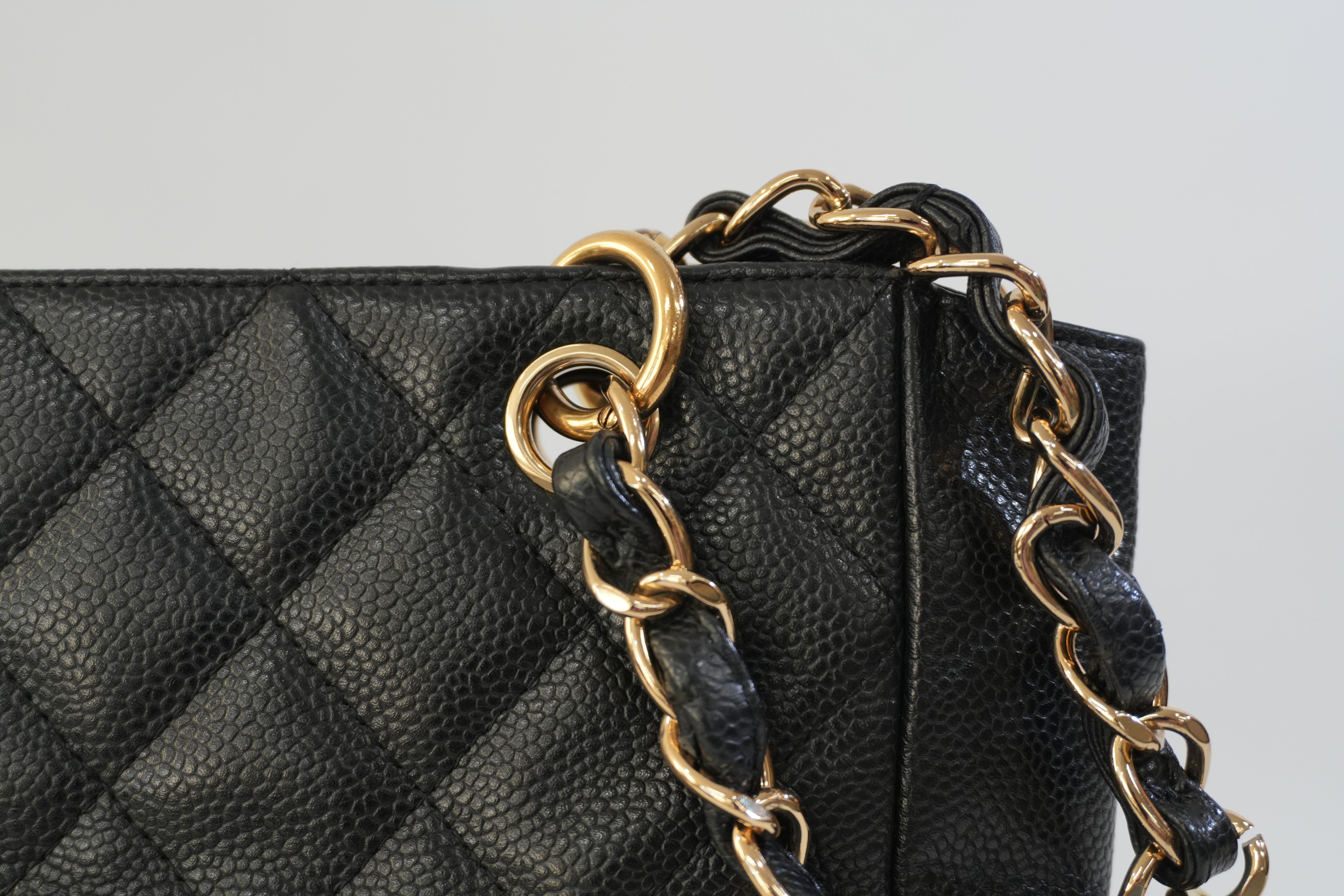 Pre-owned Chanel Caviar Skin Leather PST Chain Shoulder Bag Black Used