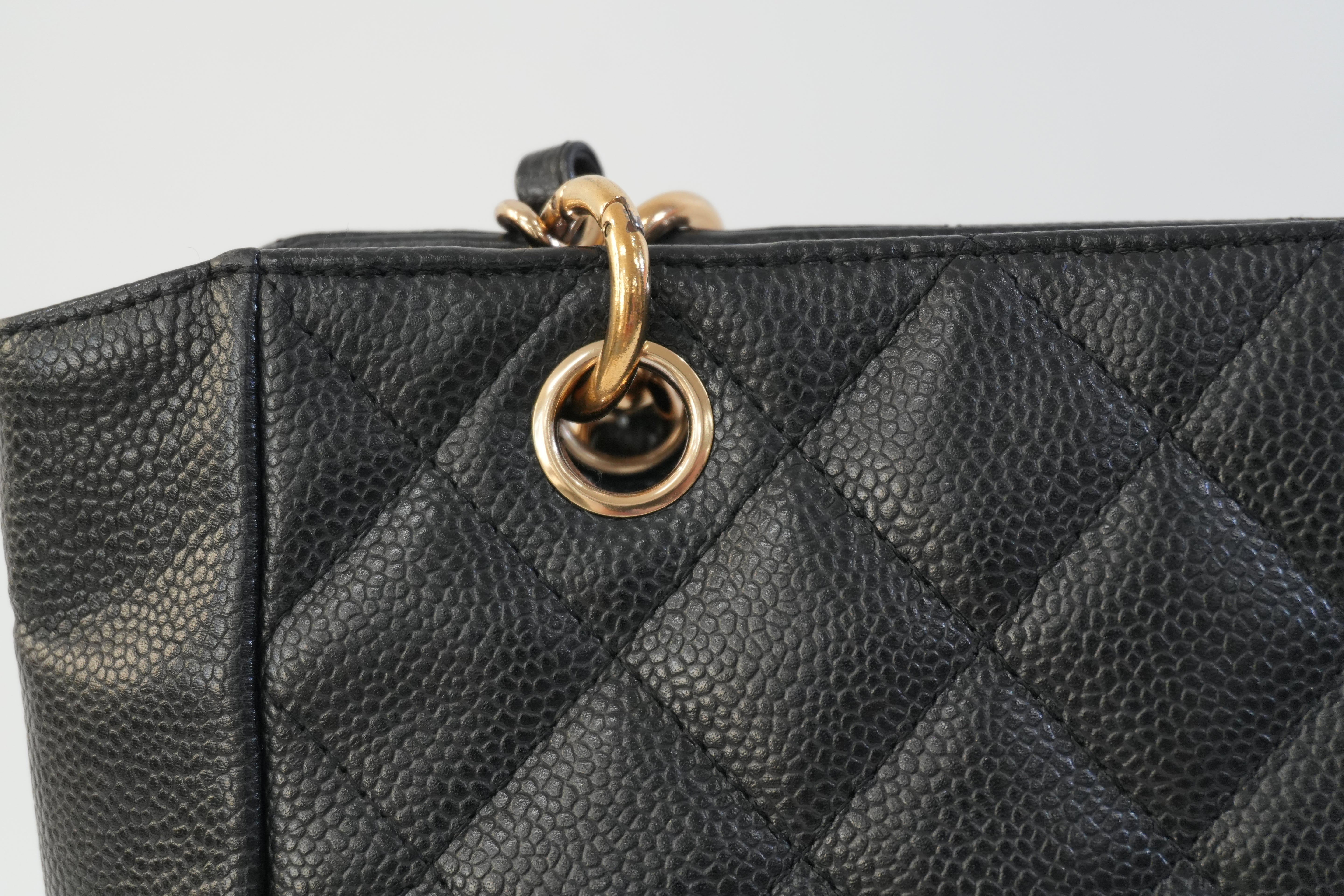 Pre-owned Chanel Caviar Skin Leather PST Chain Shoulder Bag Black Used