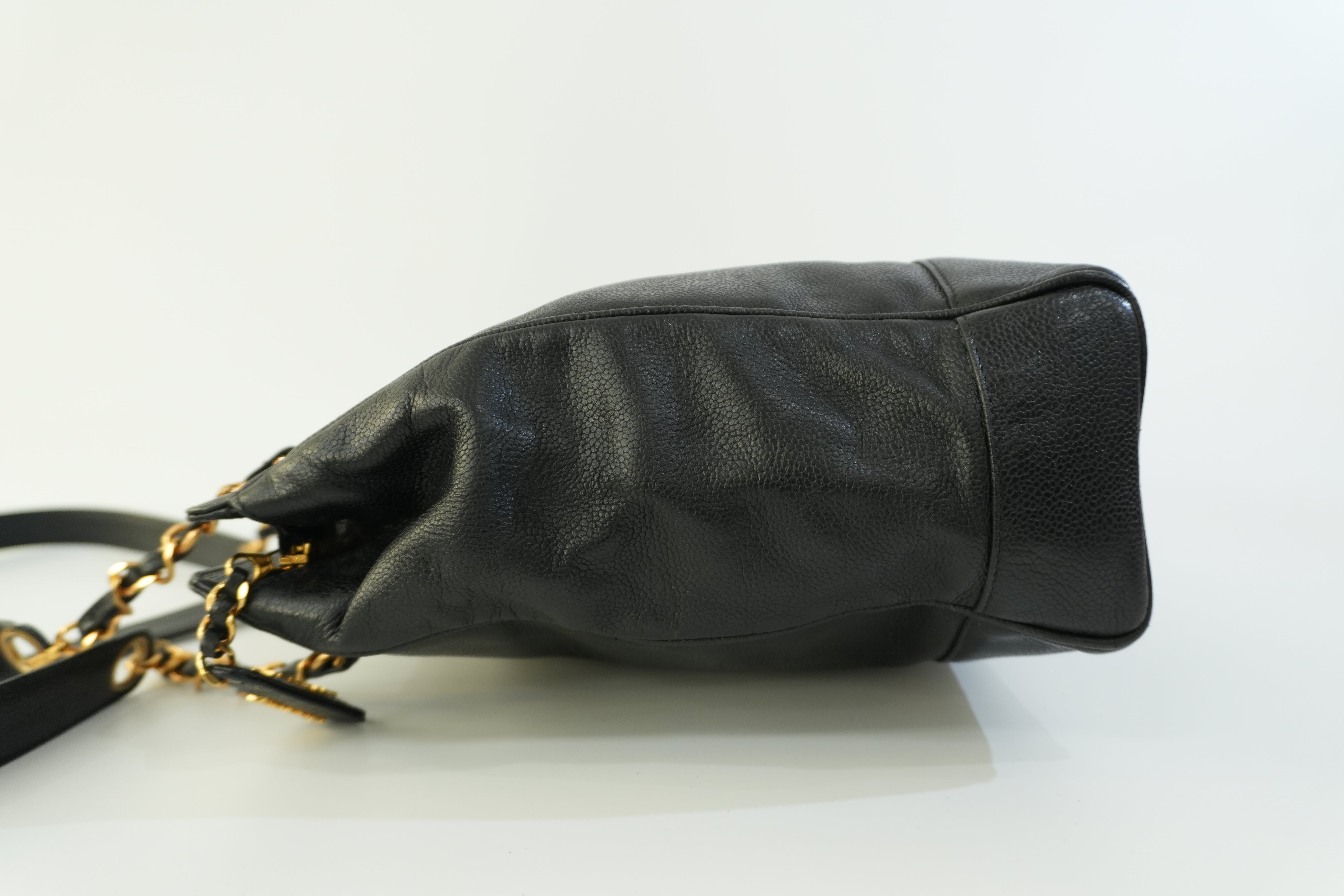 Pre-owned Chanel Caviar Skin Leather Tote Bag Black Used