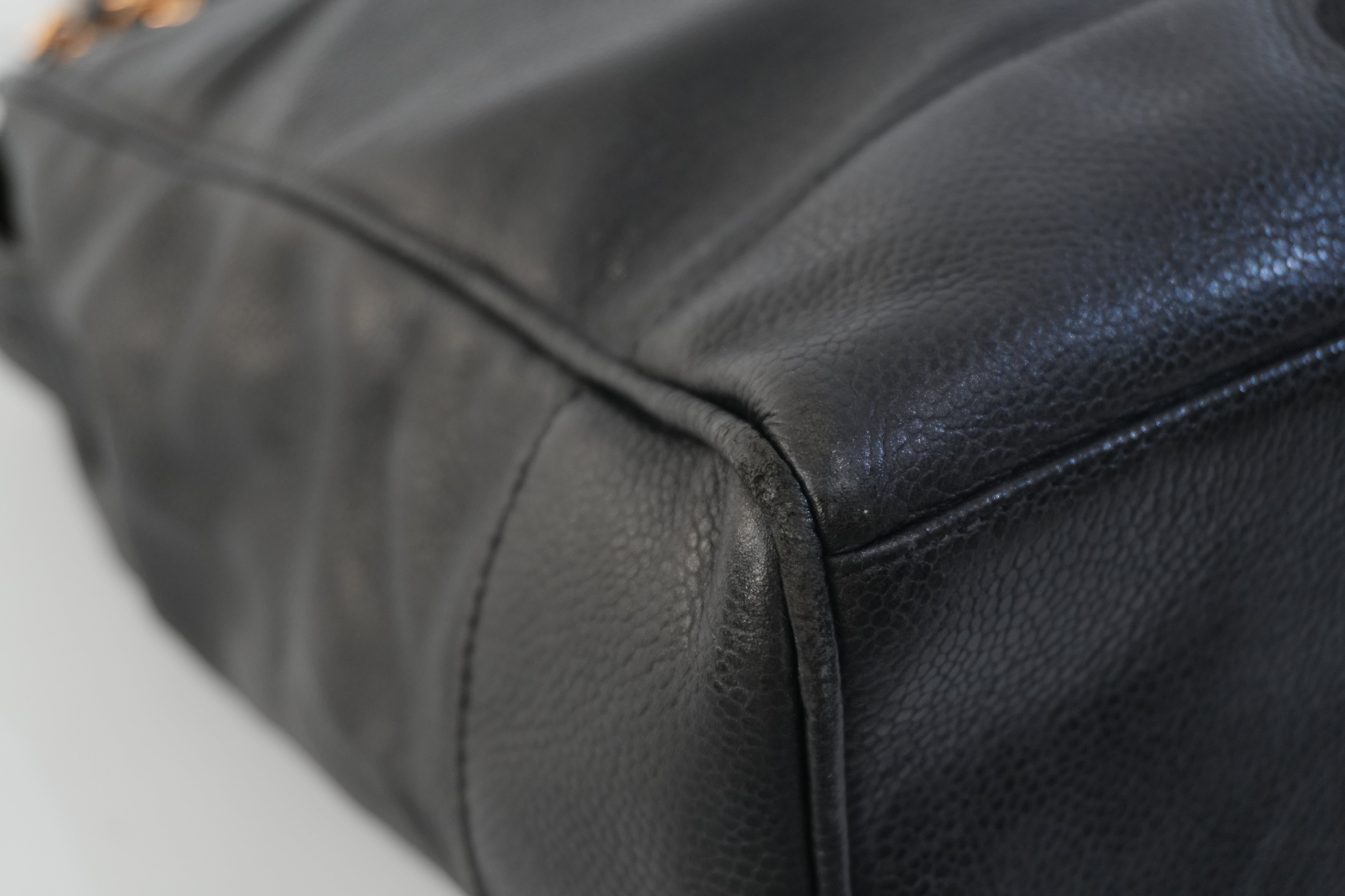 Pre-owned Chanel Caviar Skin Leather Tote Bag Black Used