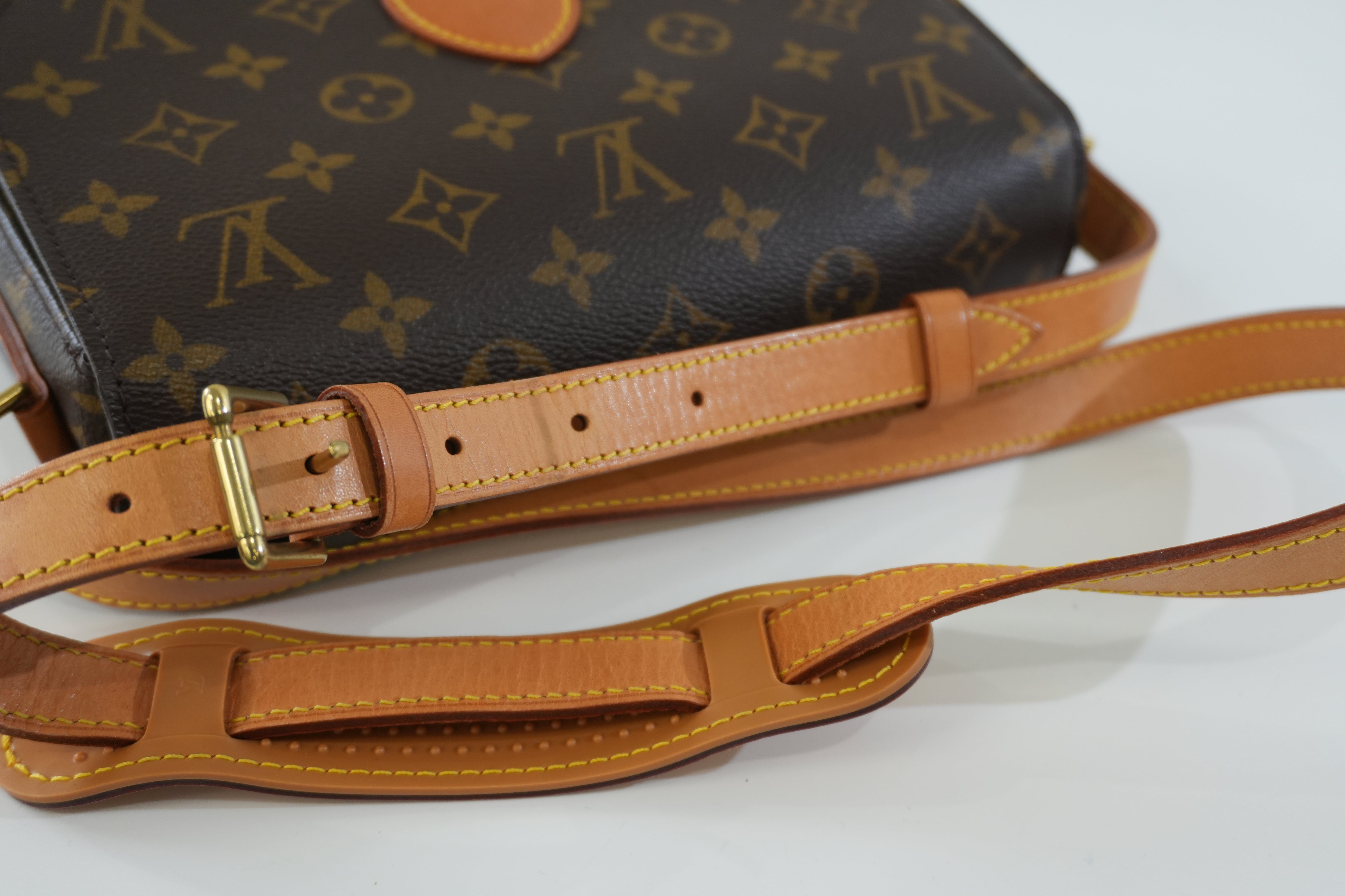 Pre-owned Louis Vuitton Monogram Saint Cloud GM Shoulder Bag Used