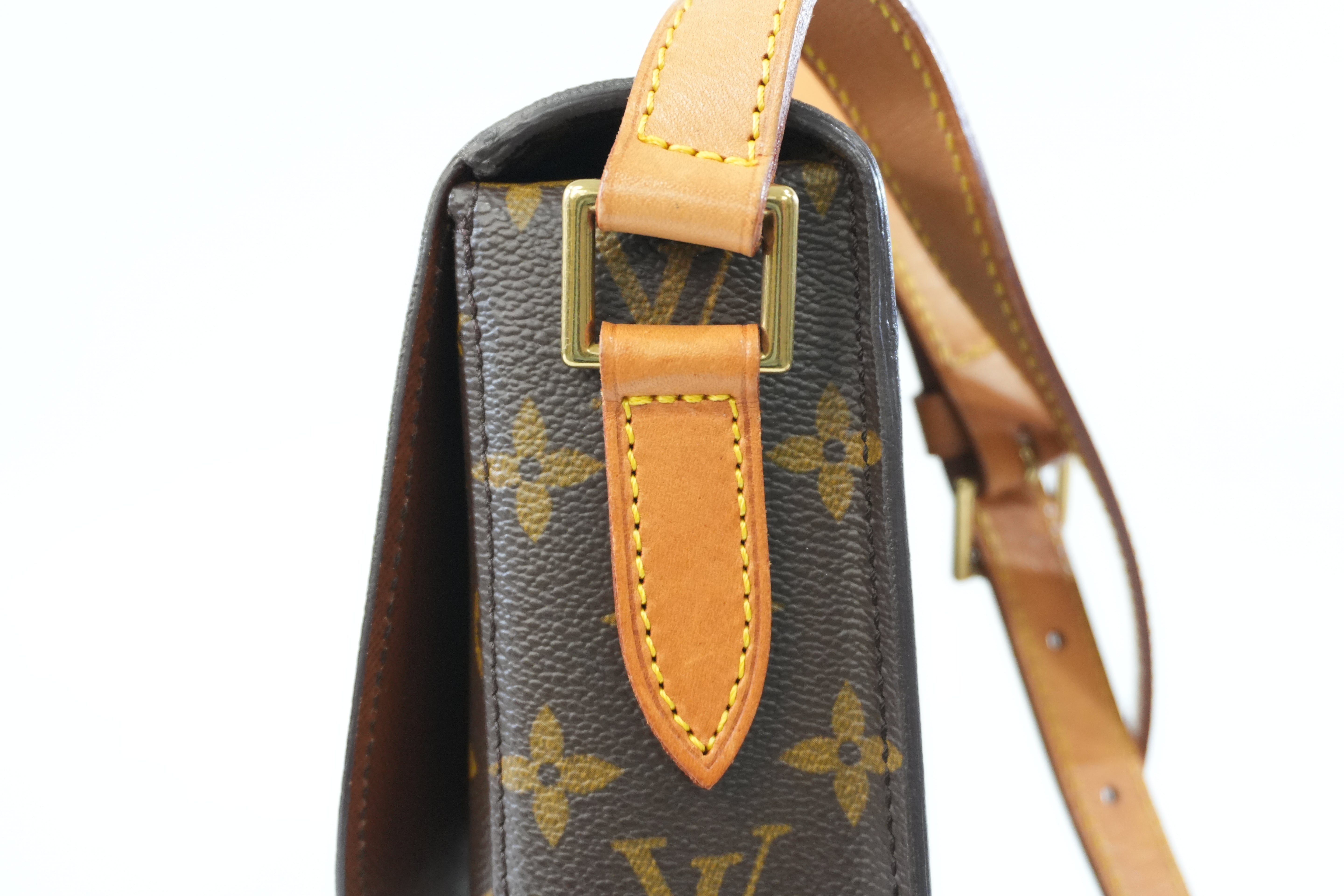 Pre-owned Louis Vuitton Monogram Saint Cloud GM Shoulder Bag Used