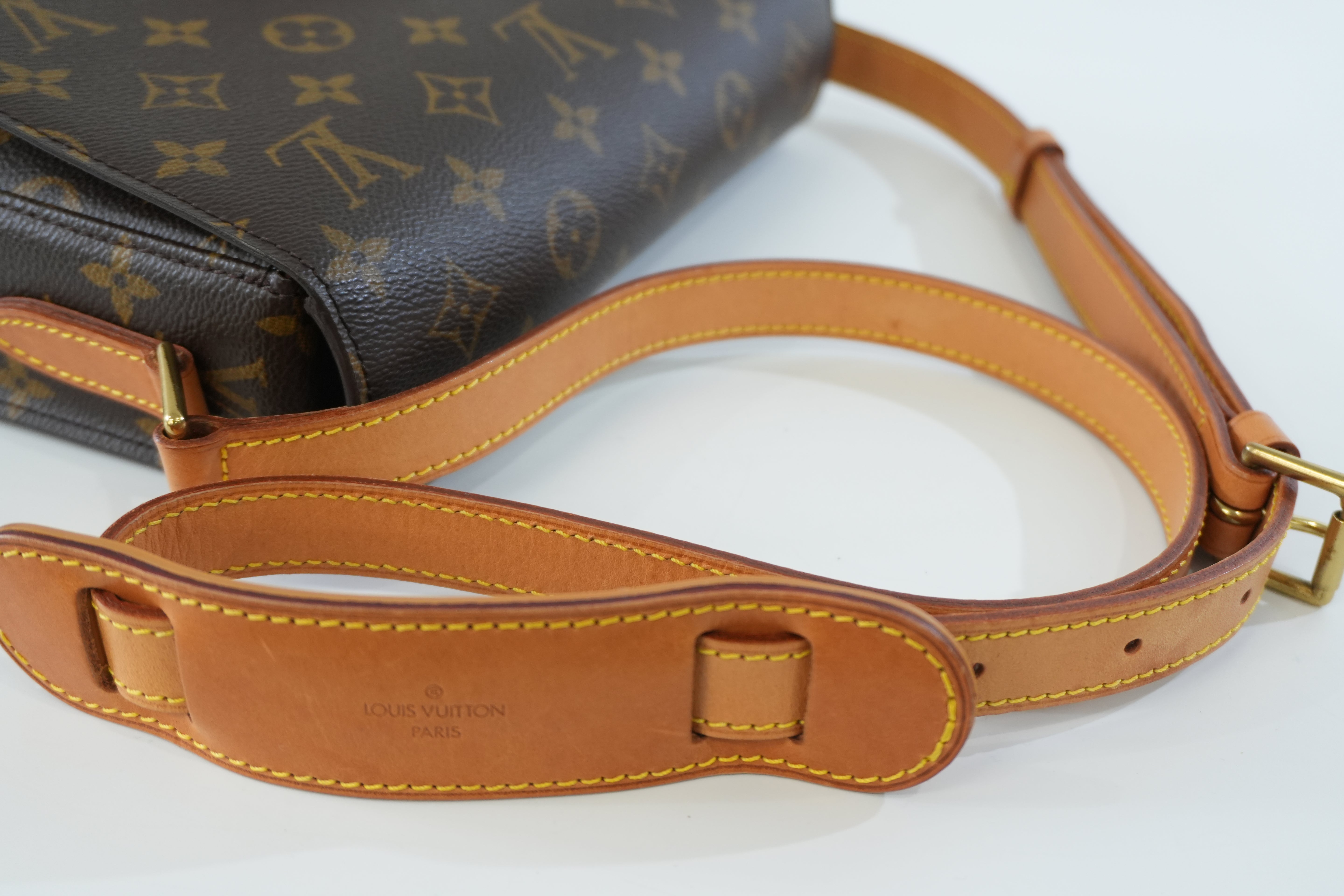 Pre-owned Louis Vuitton Monogram Saint Cloud GM Shoulder Bag Used