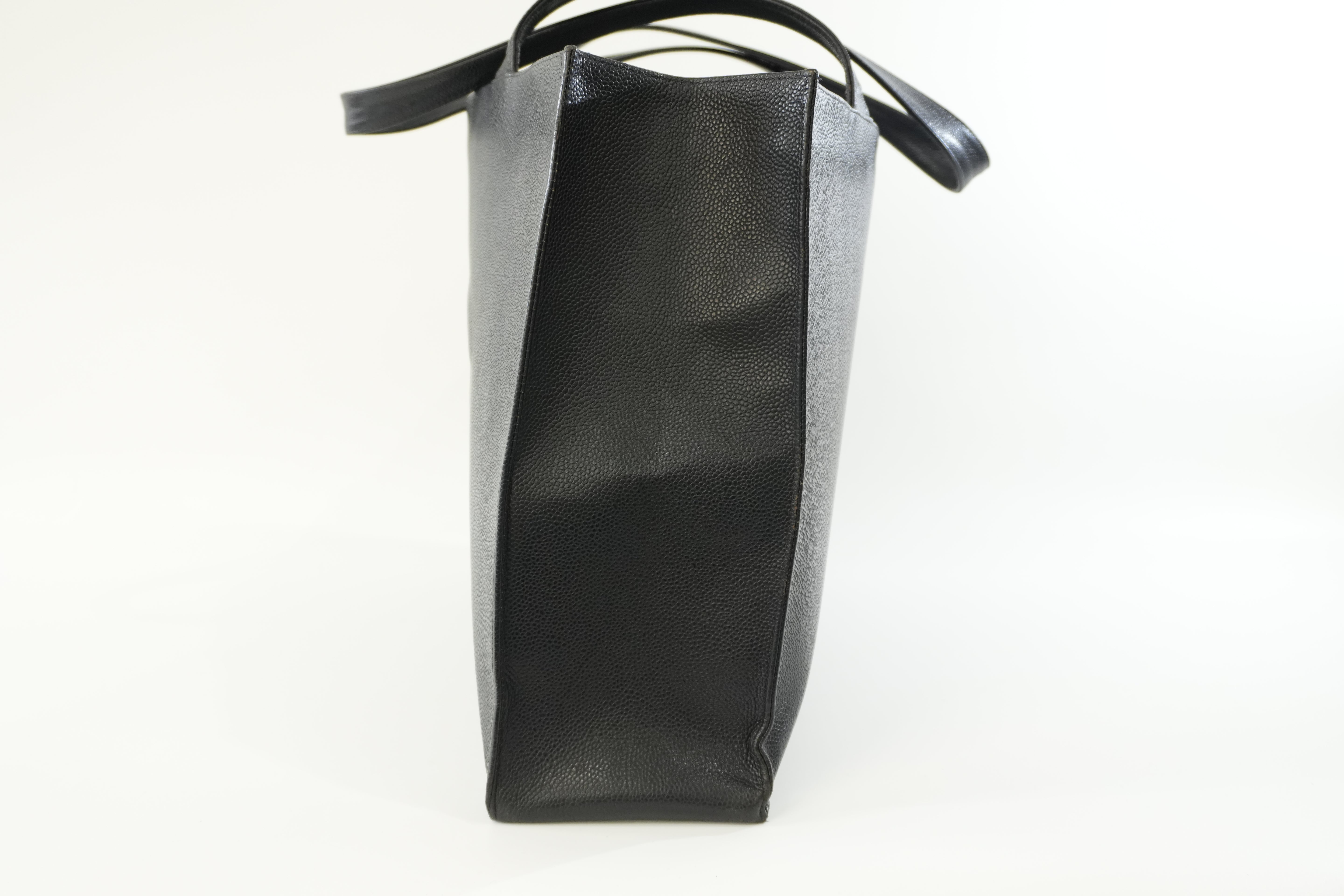 Pre-owned Chanel Caviar Skin Leather Tote Bag Black Used
