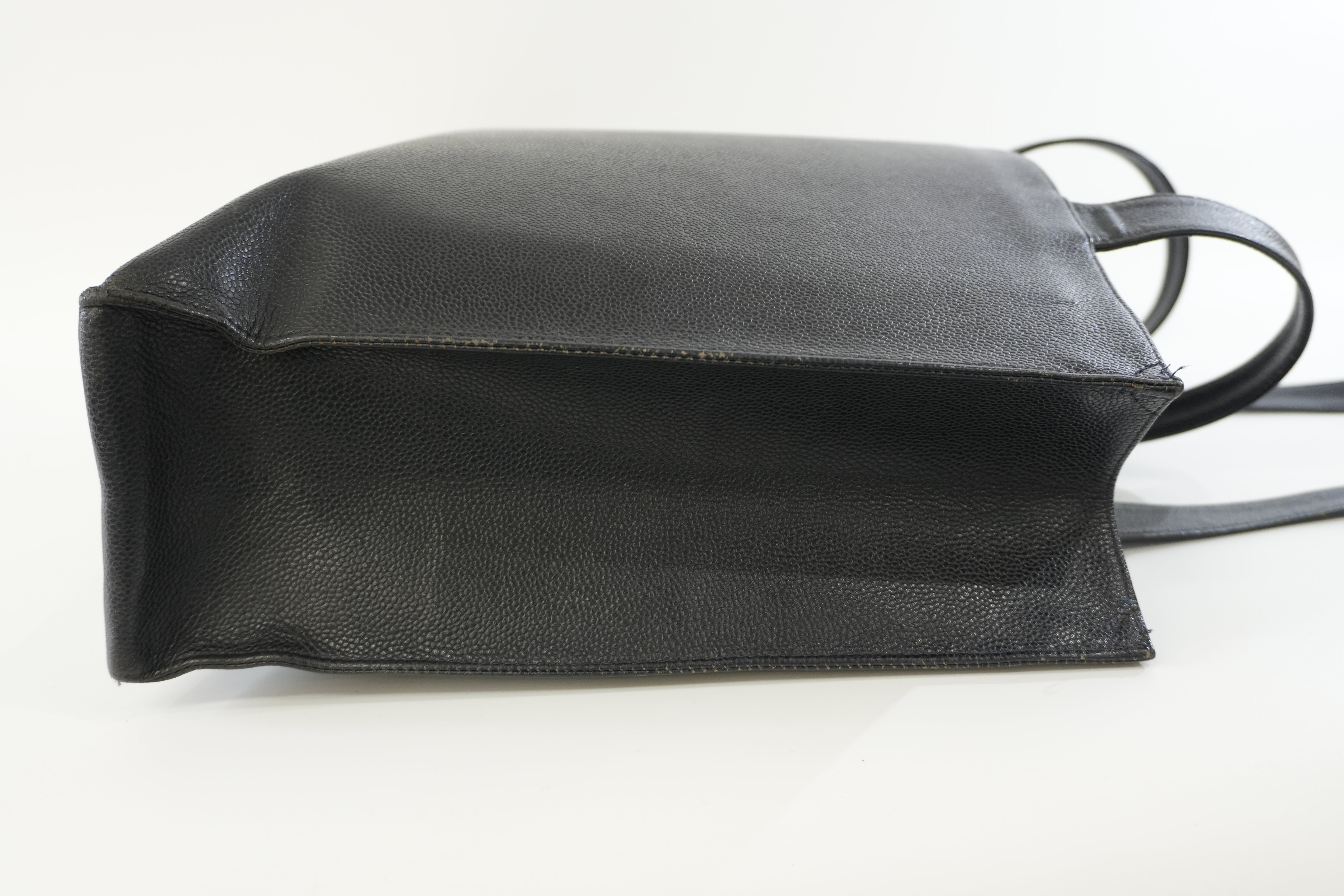 Pre-owned Chanel Caviar Skin Leather Tote Bag Black Used