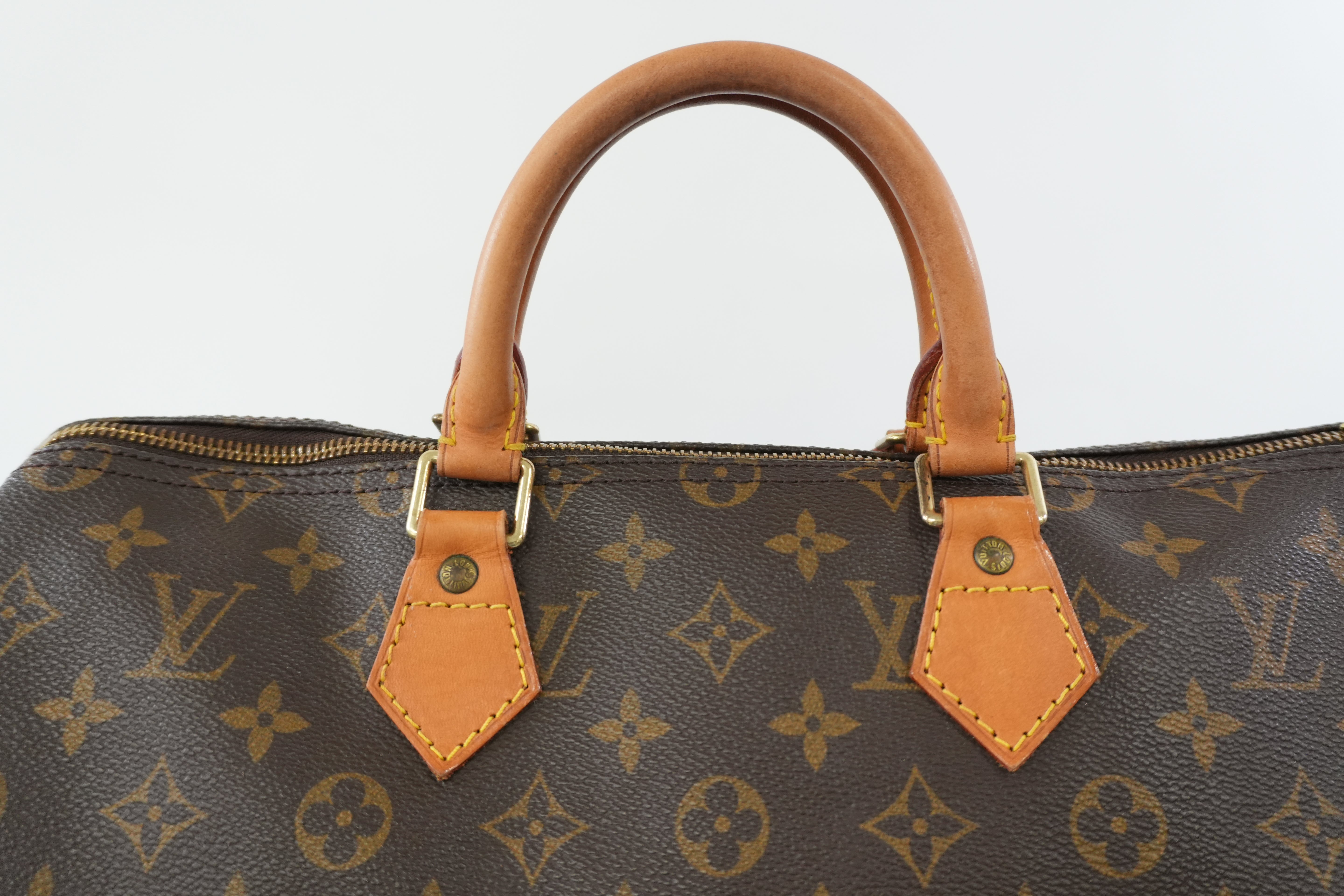 Pre-owned Louis Vuitton Monogram Speedy 35 Handbag Used