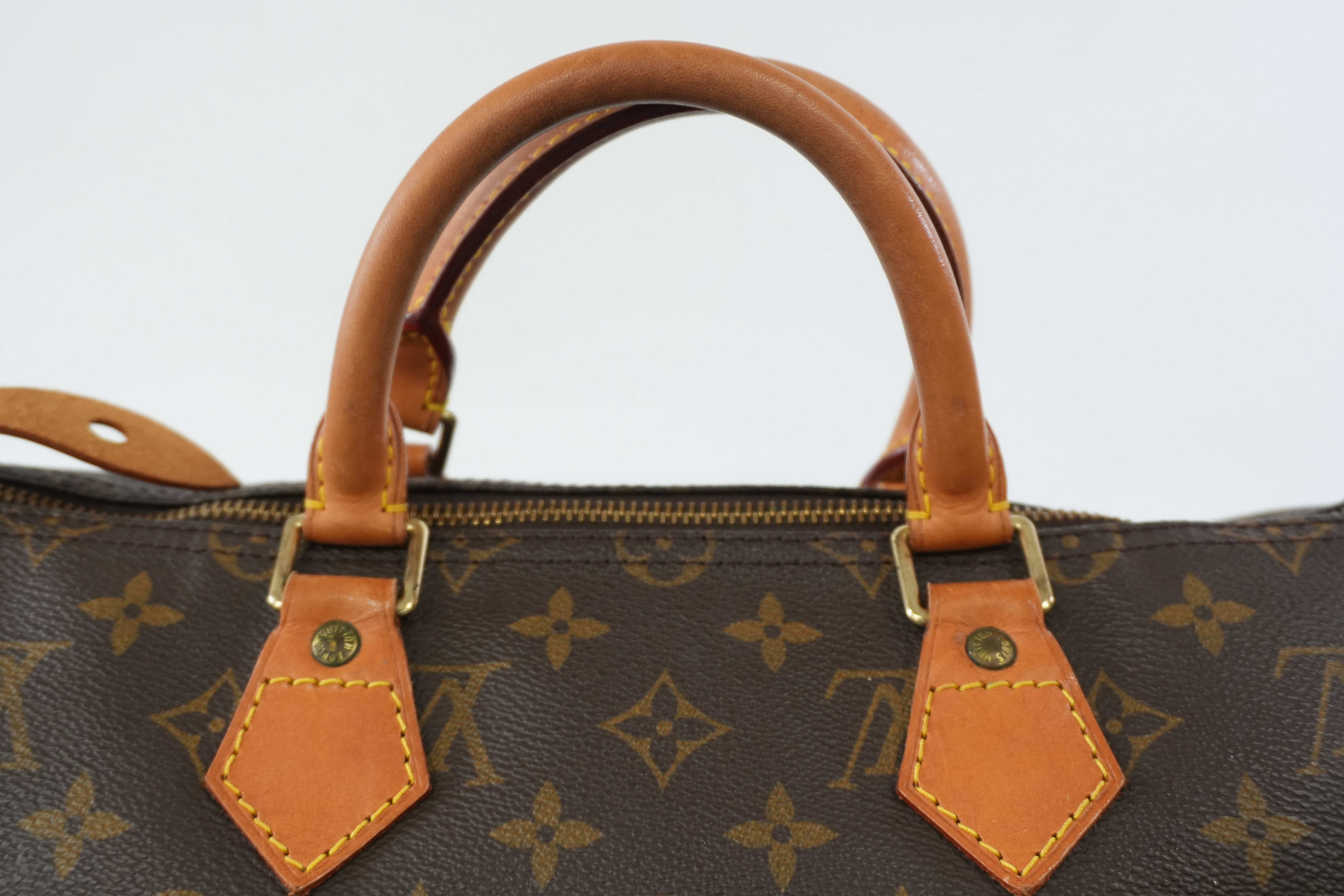 Pre-owned Louis Vuitton Monogram Speedy 35 Handbag Used