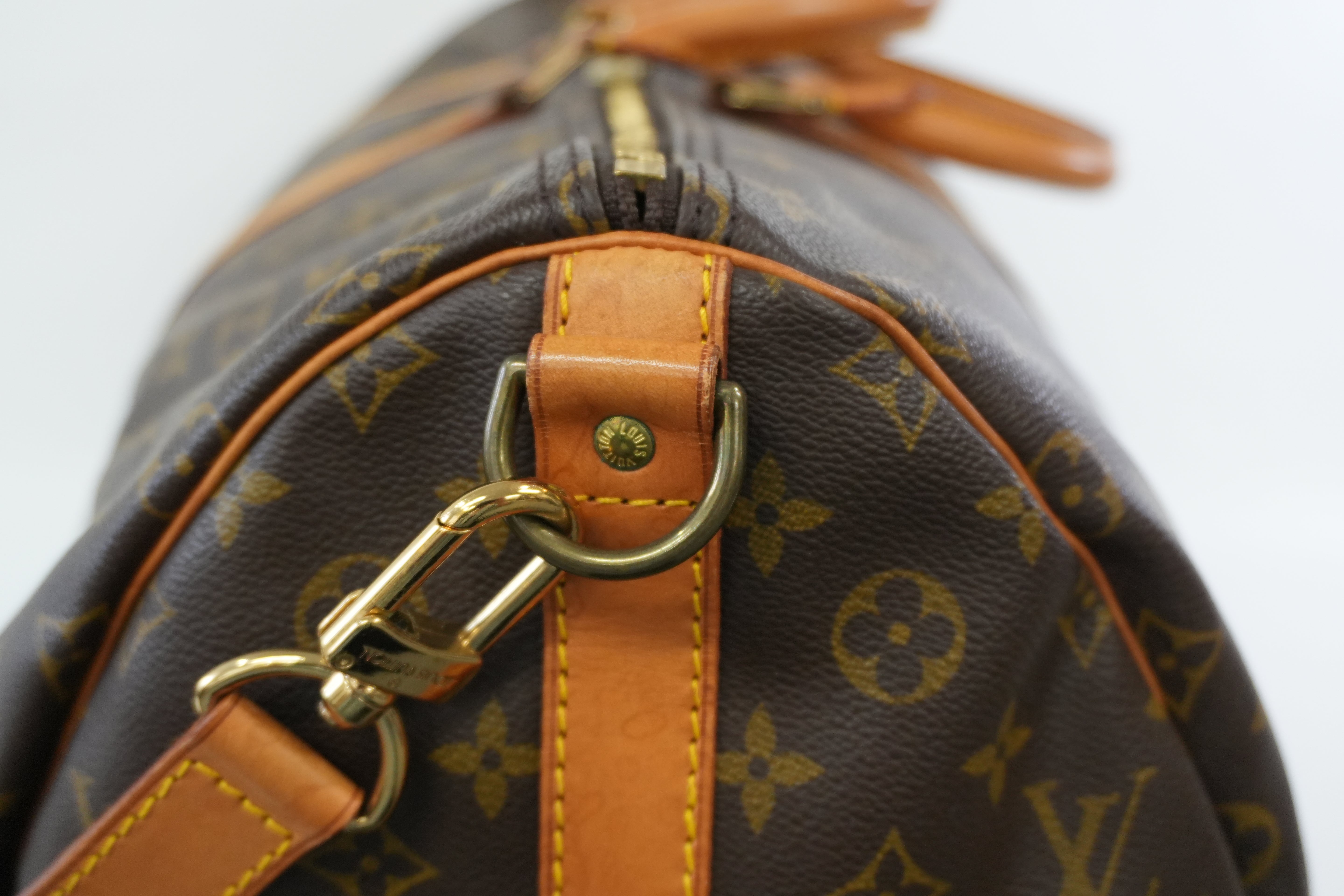 Pre-owned Louis Vuitton Monogram Keepall 55 Bandouliere Used