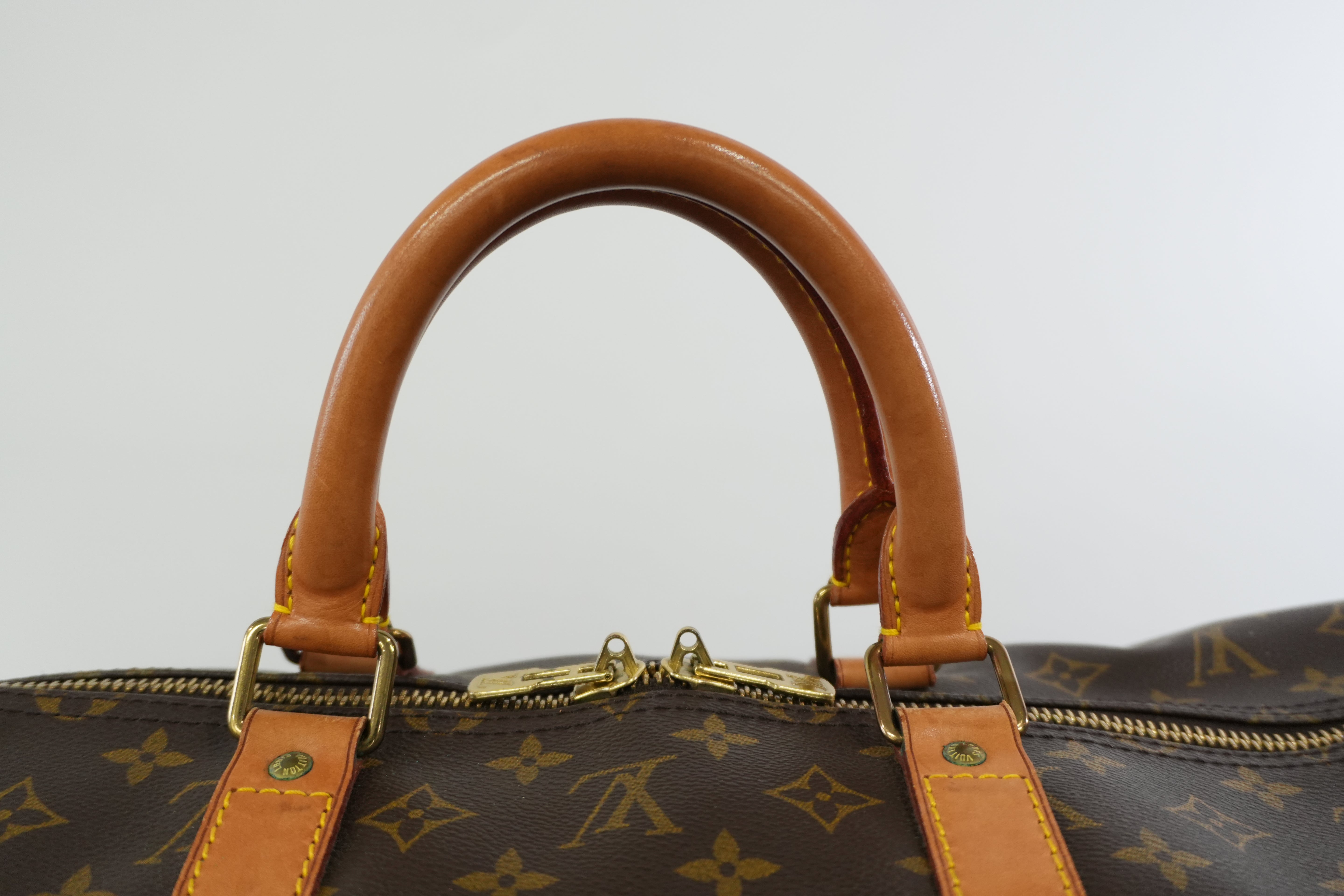 Pre-owned Louis Vuitton Monogram Keepall 55 Bandouliere Used