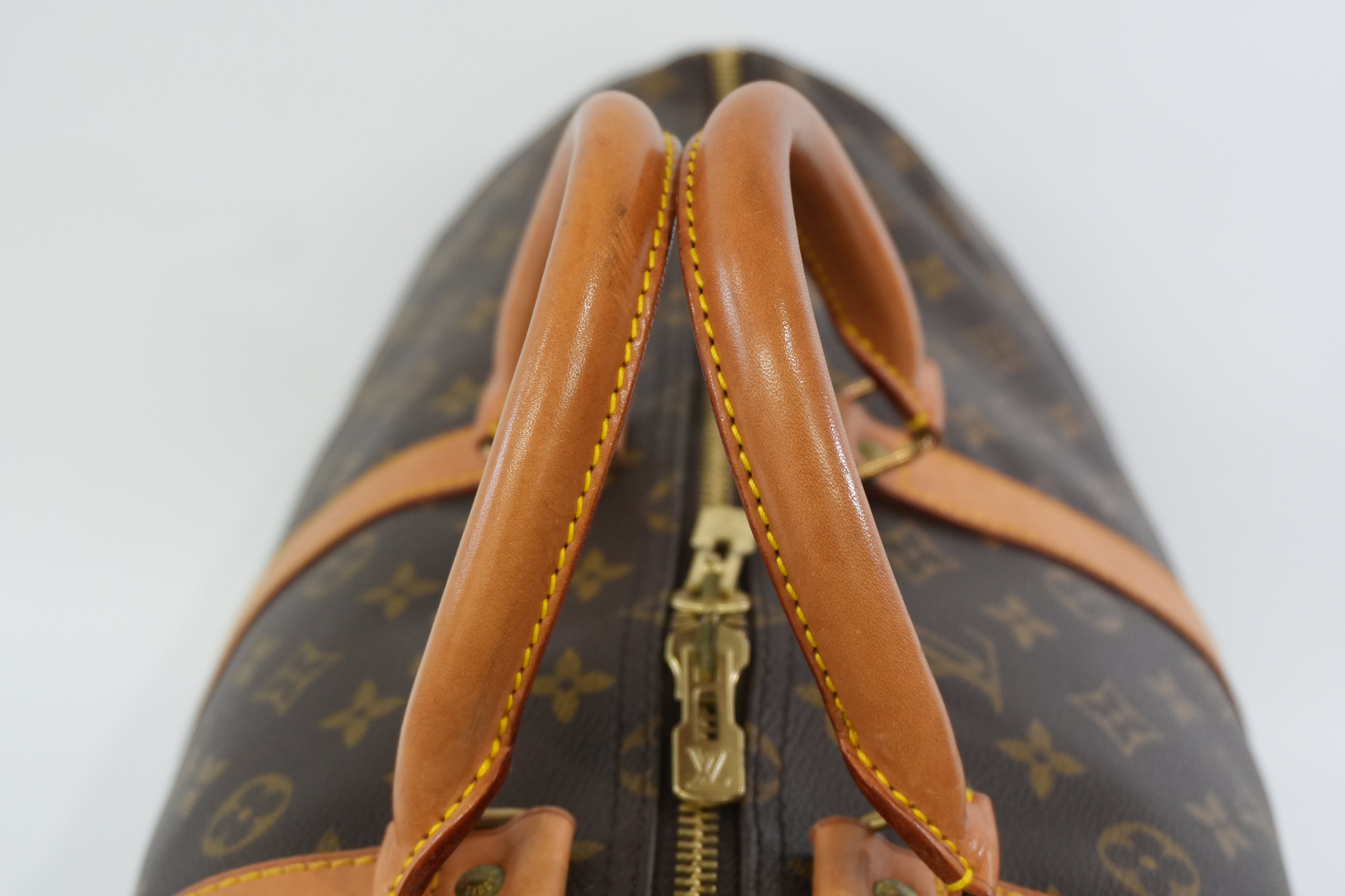 Pre-owned Louis Vuitton Monogram Keepall 55 Bandouliere Used