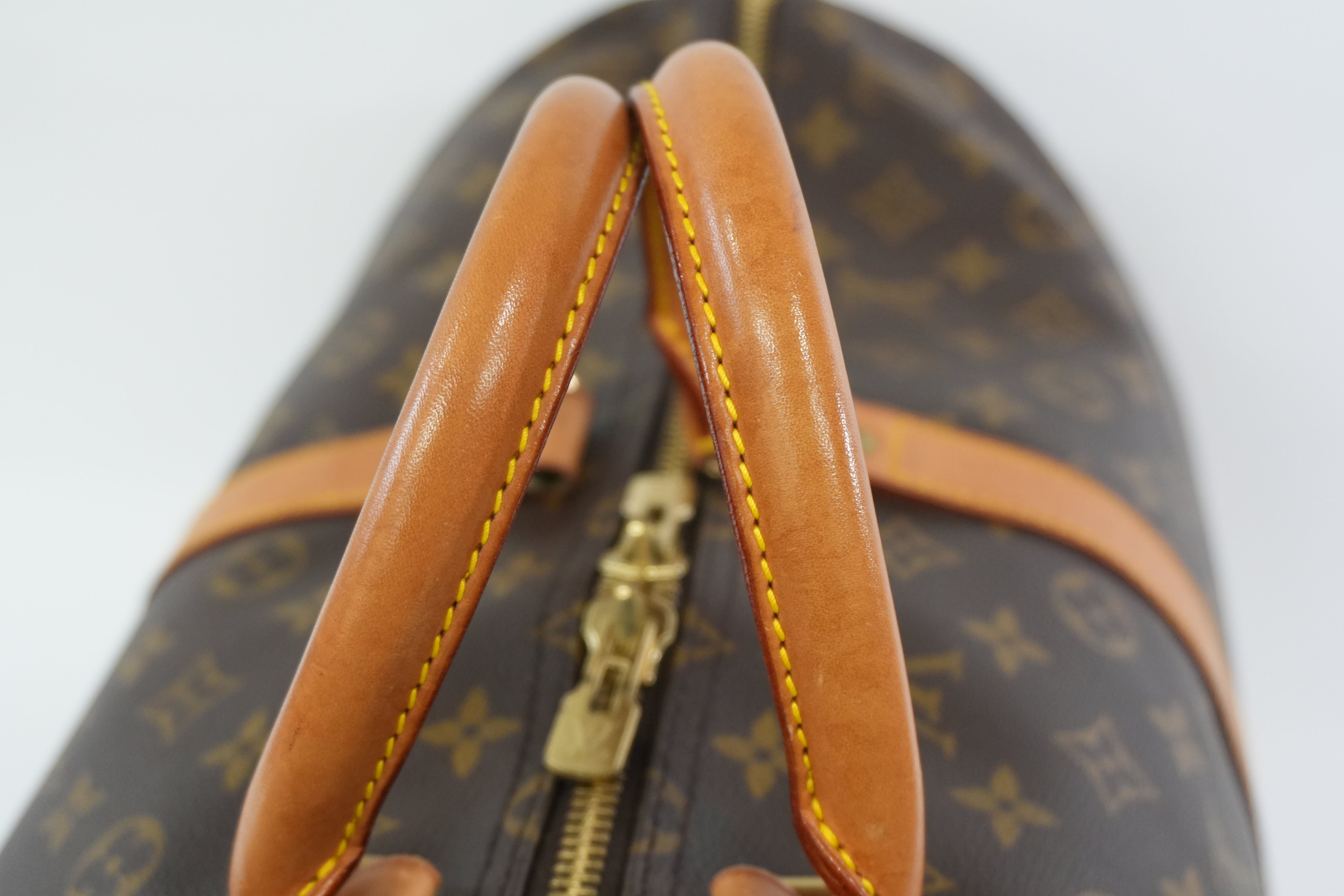 Pre-owned Louis Vuitton Monogram Keepall 55 Bandouliere Used