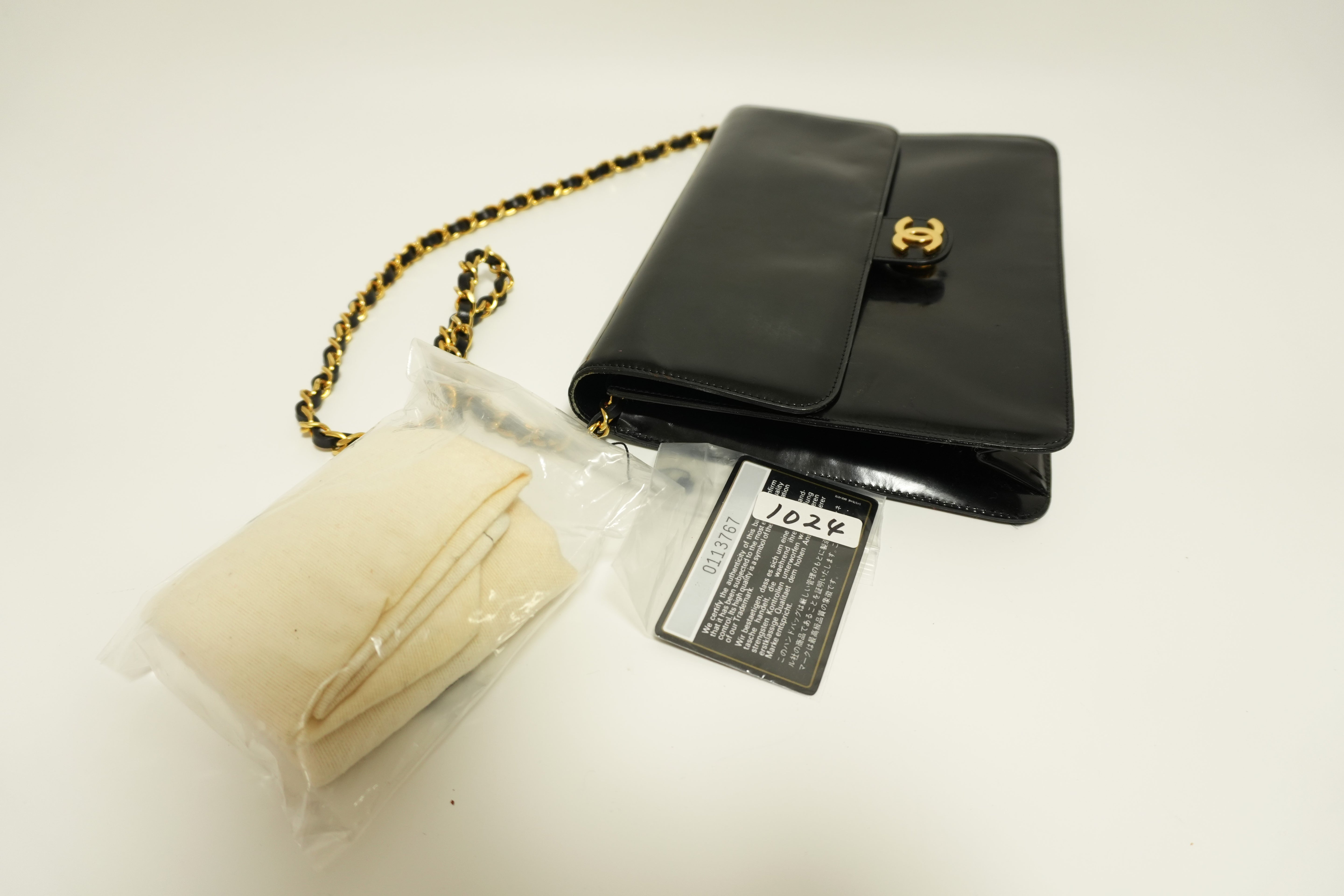 Chanel Patent Chain Shoulder Bag Used