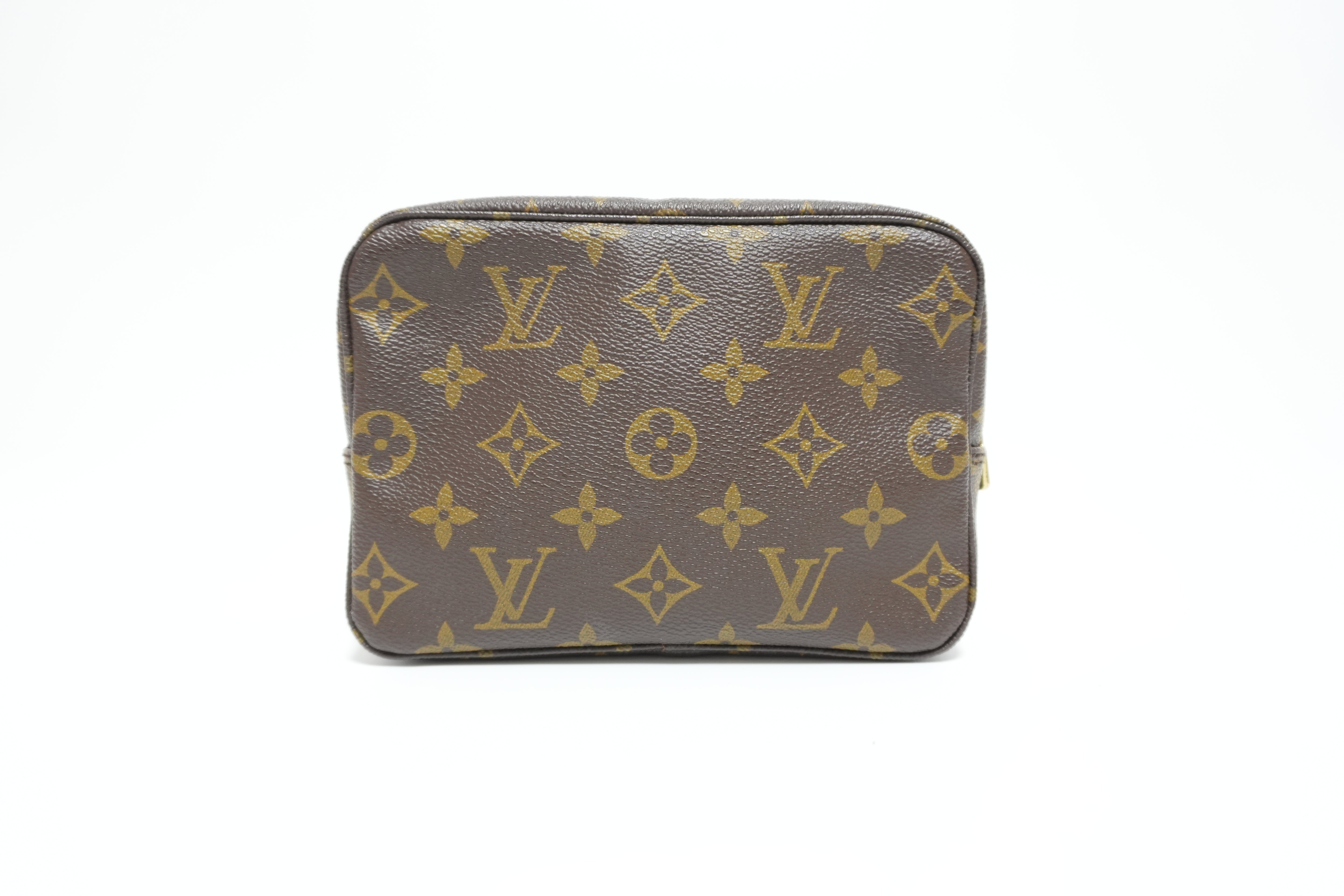 Louis Vuitton Monogram Trousse 18 Pouch Used