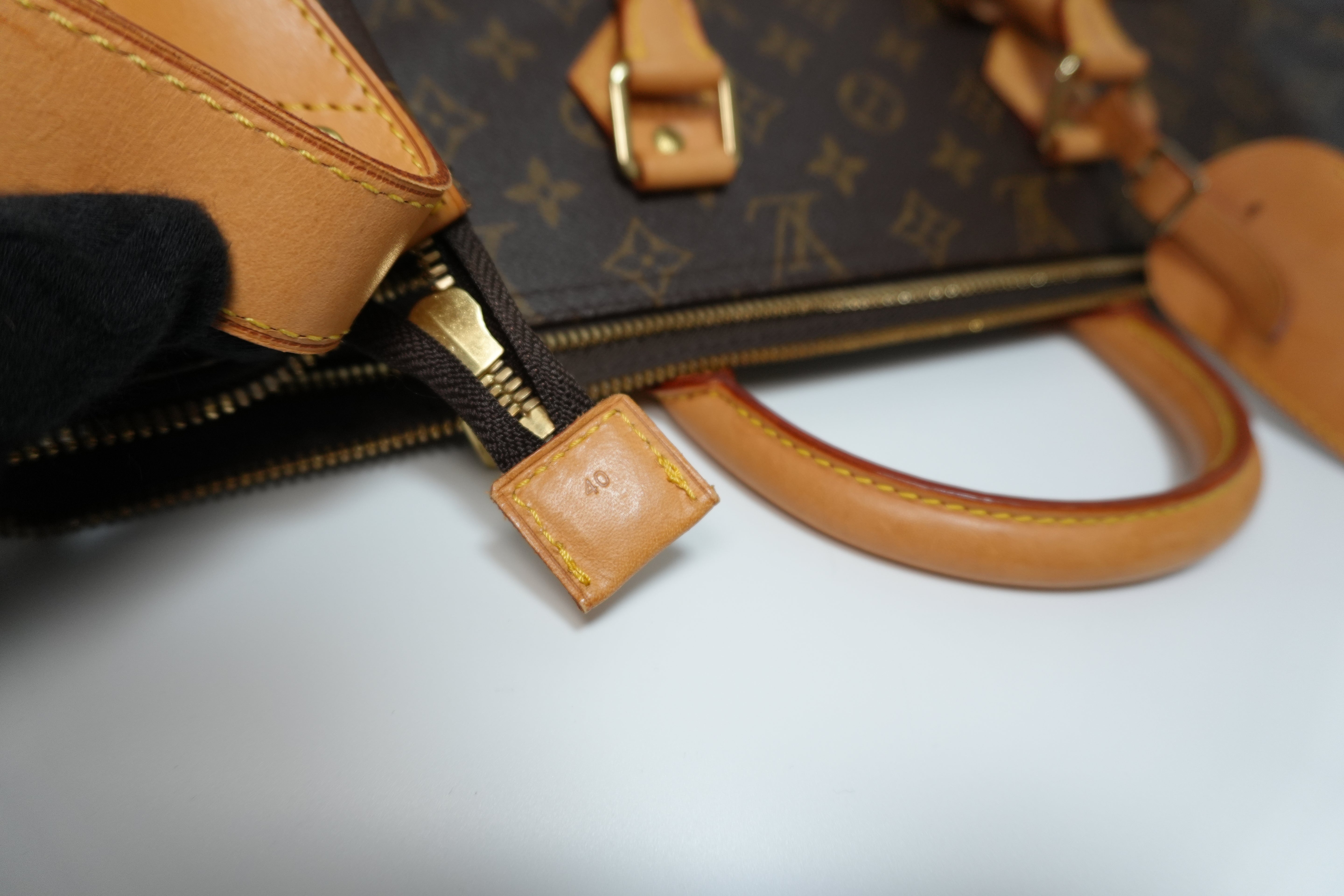 Borsa da viaggio Louis Vuitton Monogram Cruiser 40 usata