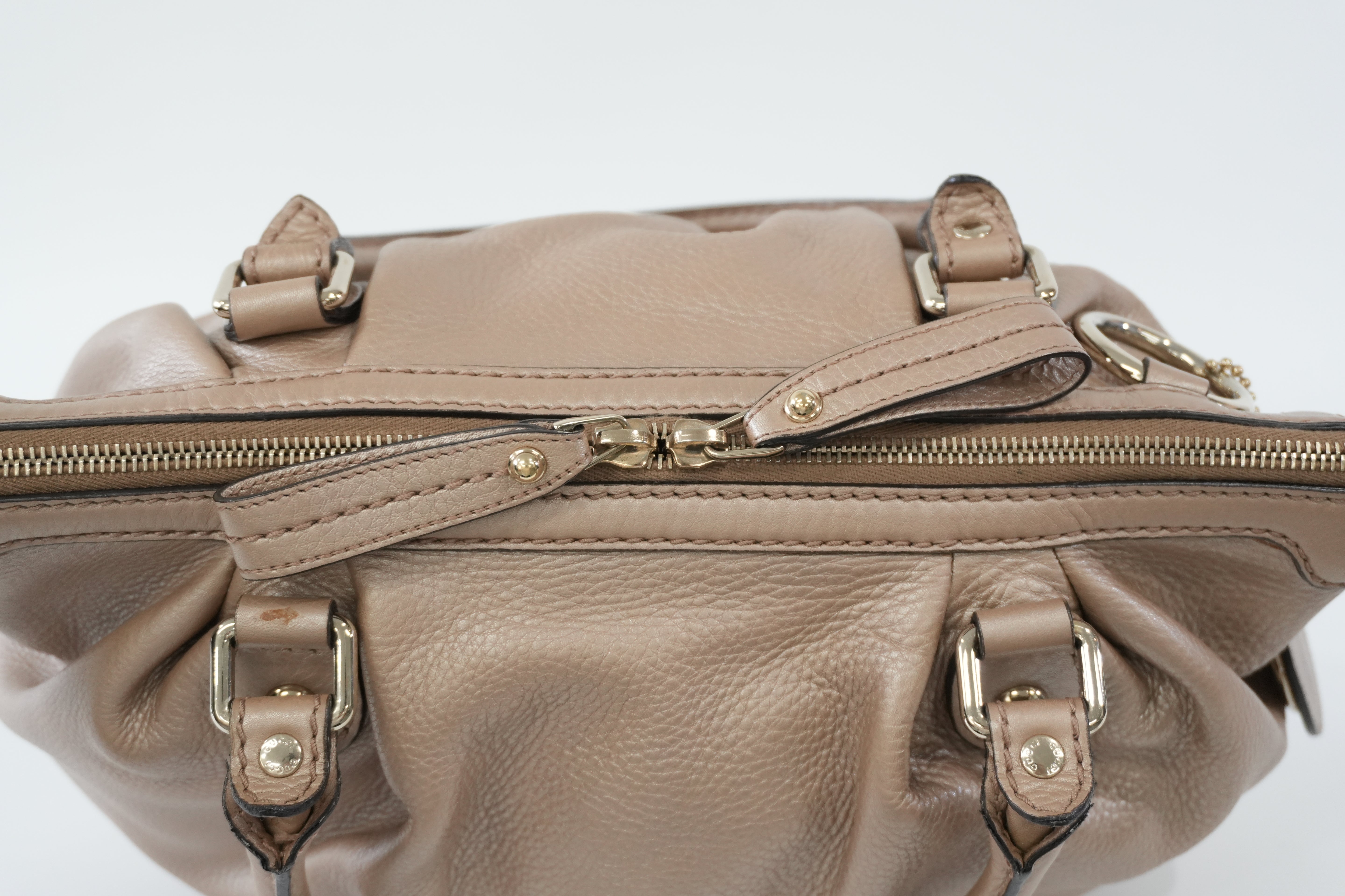 Pre-owned Gucci Leather Metallic Shoulder Bag Bronze Used