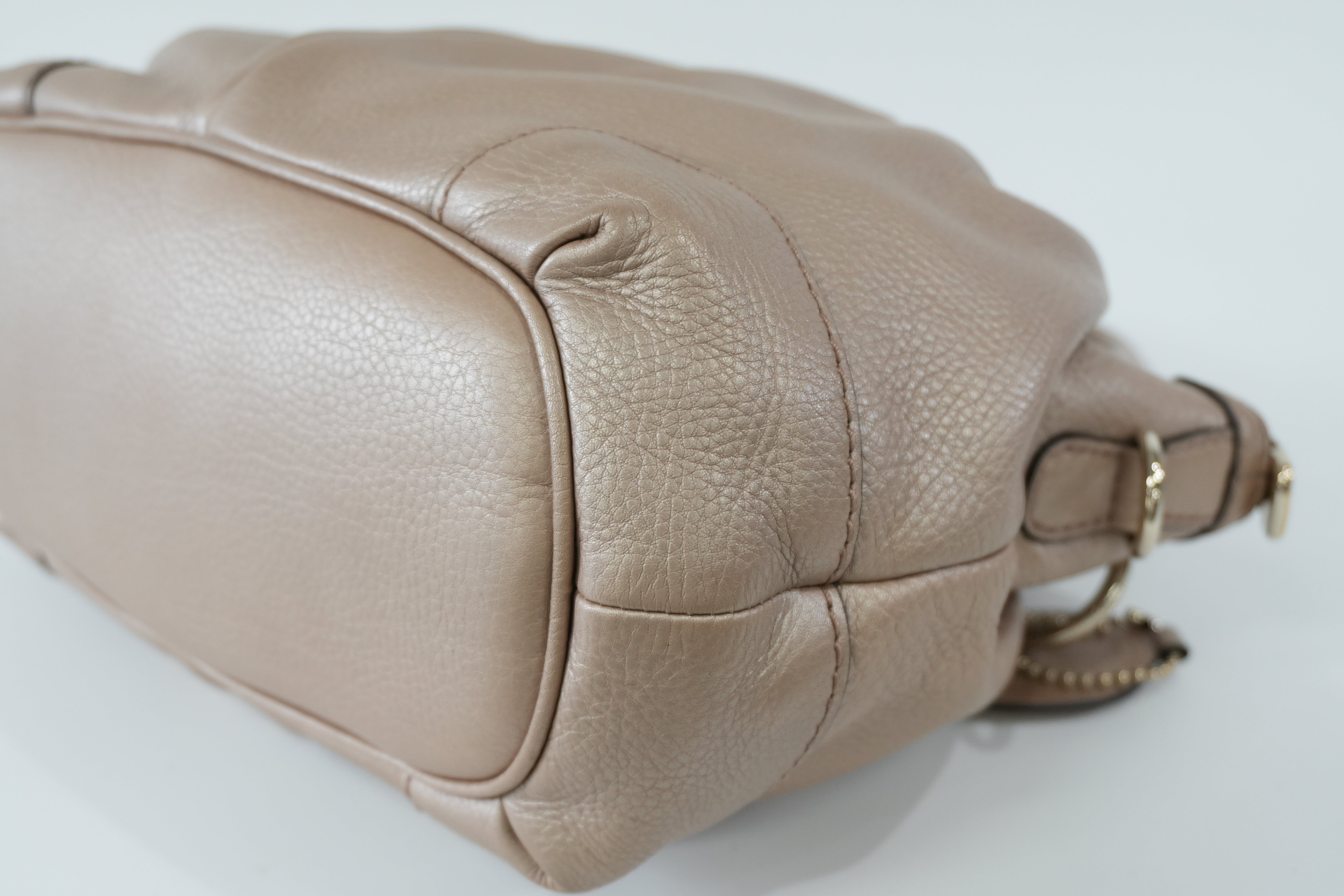 Pre-owned Gucci Leather Metallic Shoulder Bag Bronze Used