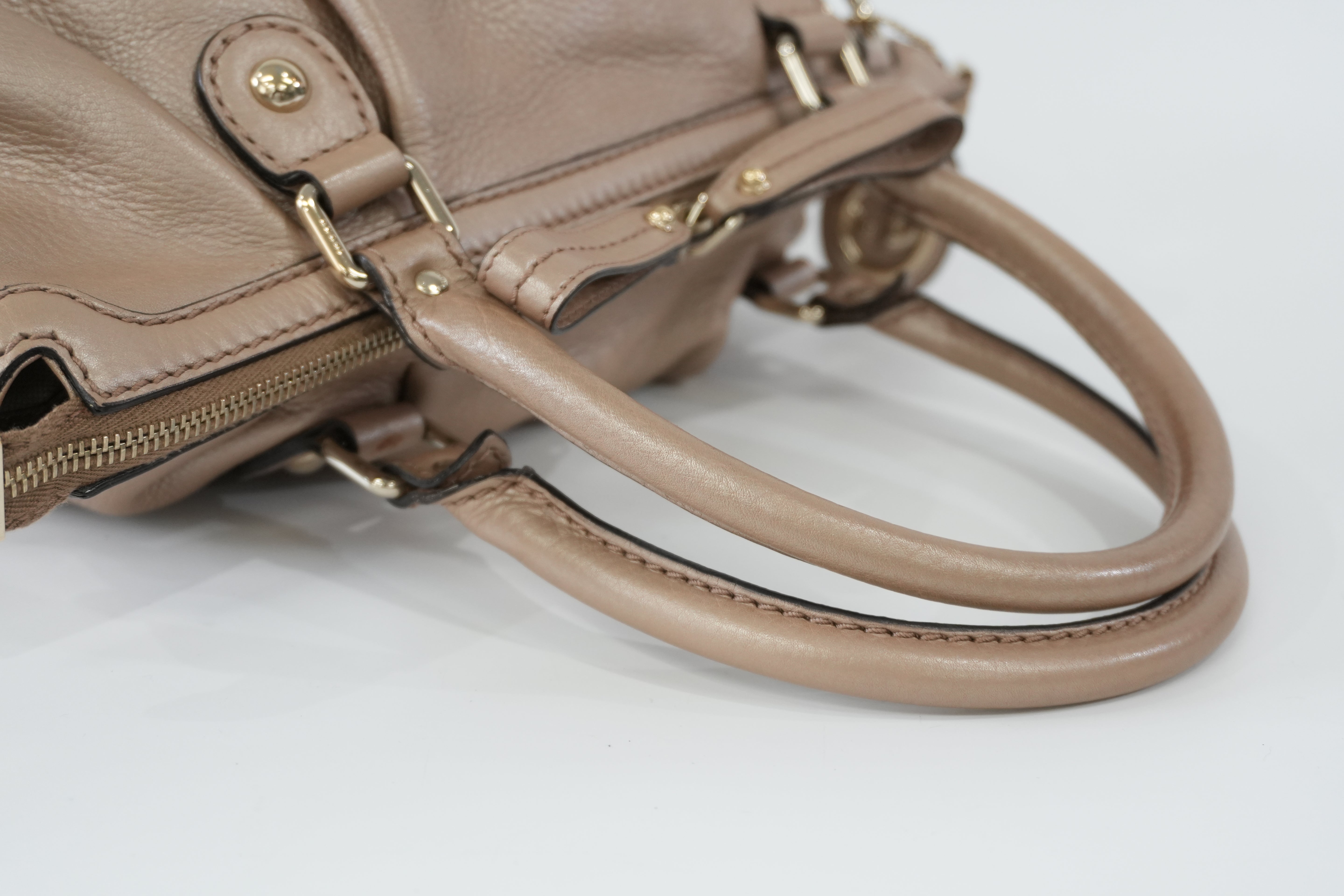 Pre-owned Gucci Leather Metallic Shoulder Bag Bronze Used