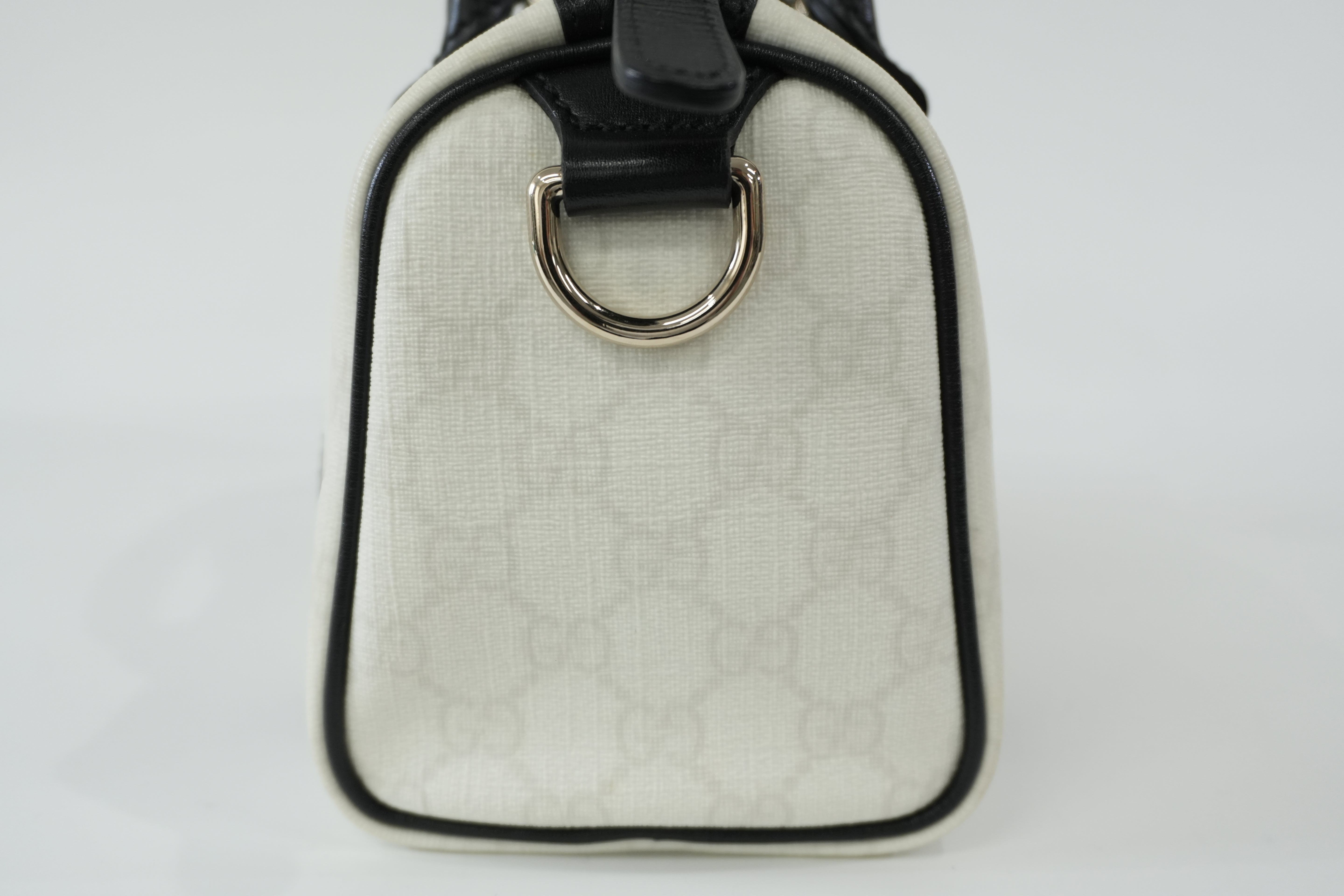 Pre-owned Gucci Canvas GG Supreme Boston Handbag White Used