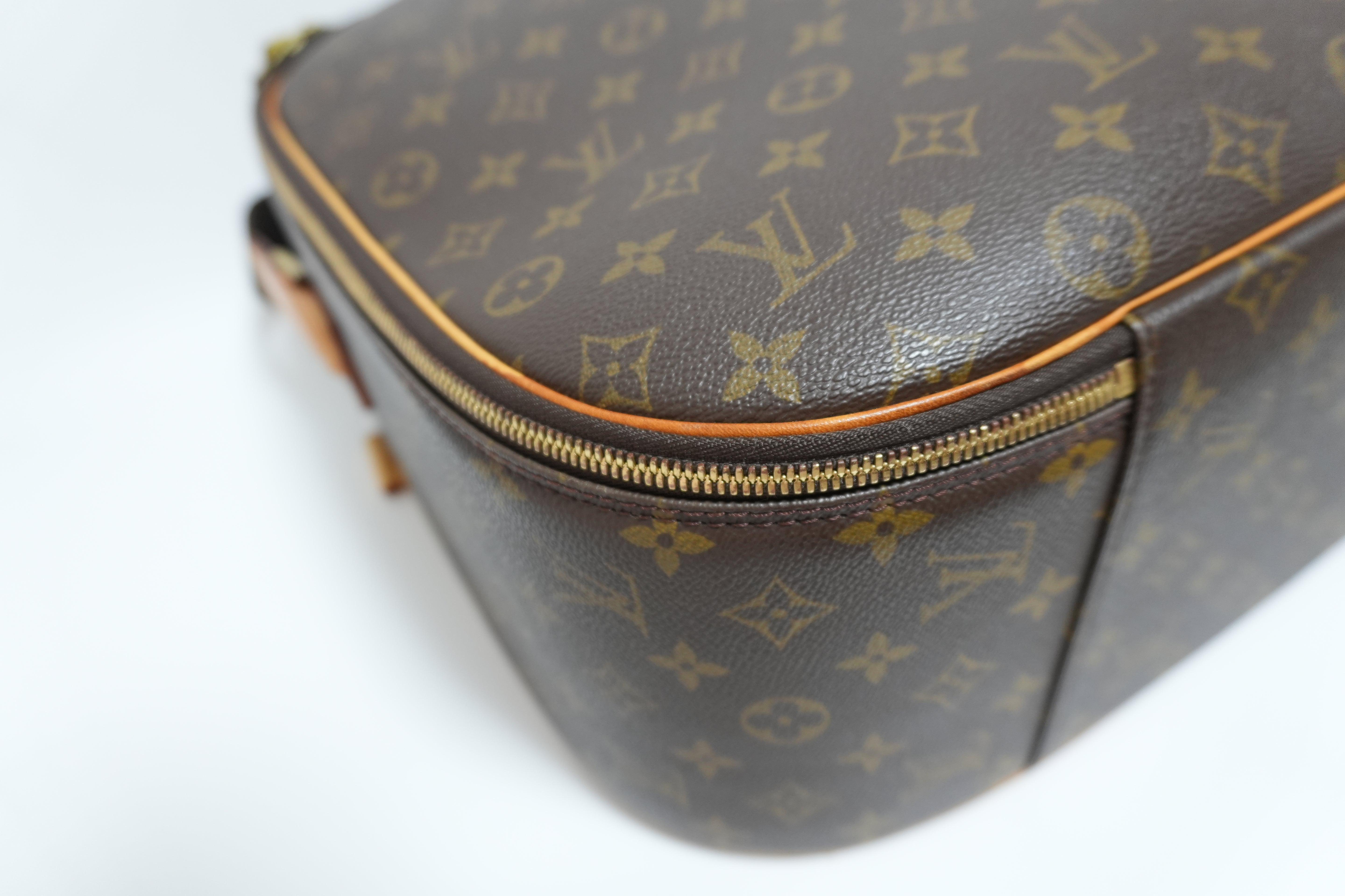 Louis Vuitton Packall PM Travel Bag Used