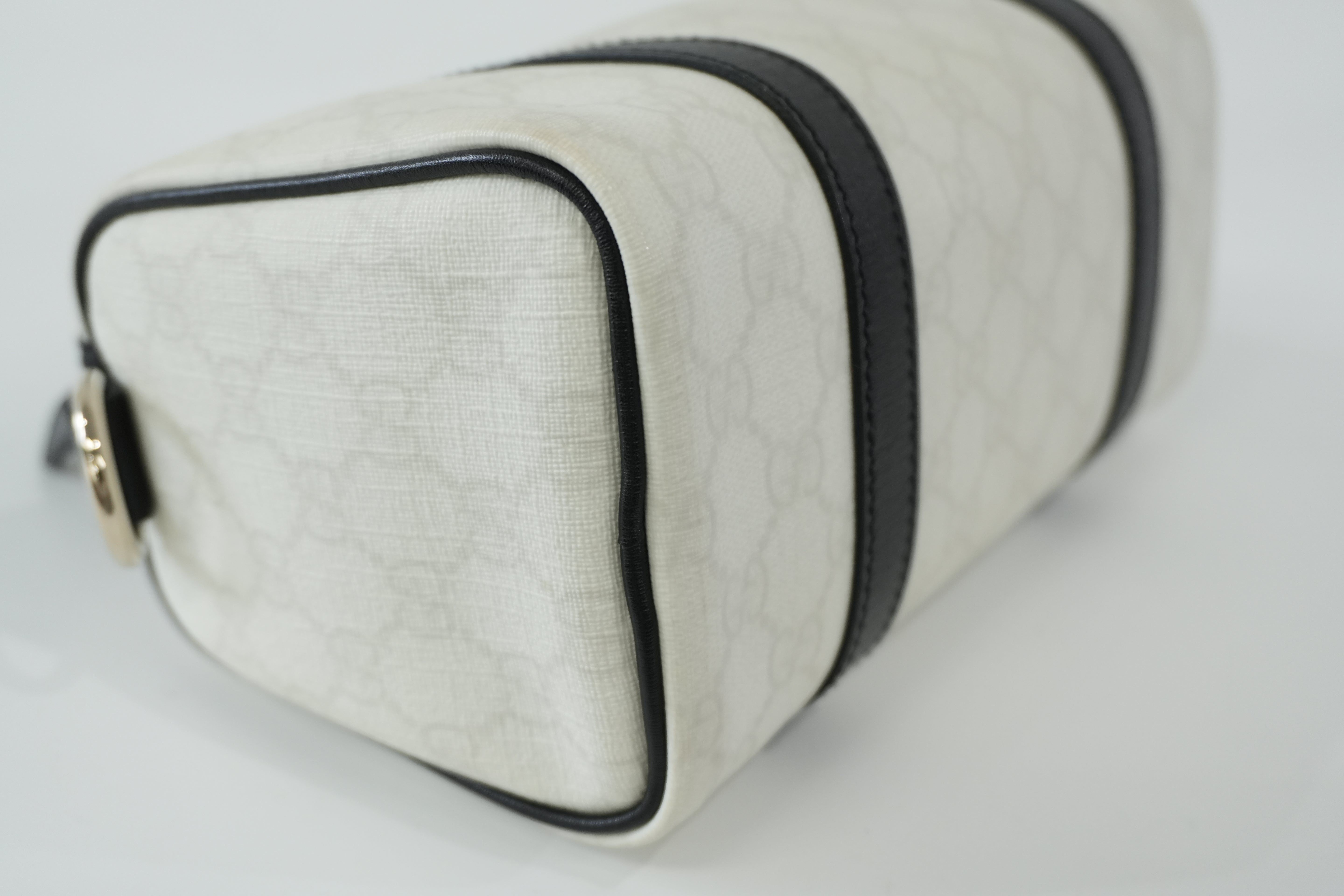 Pre-owned Gucci Canvas GG Supreme Boston Handbag White Used