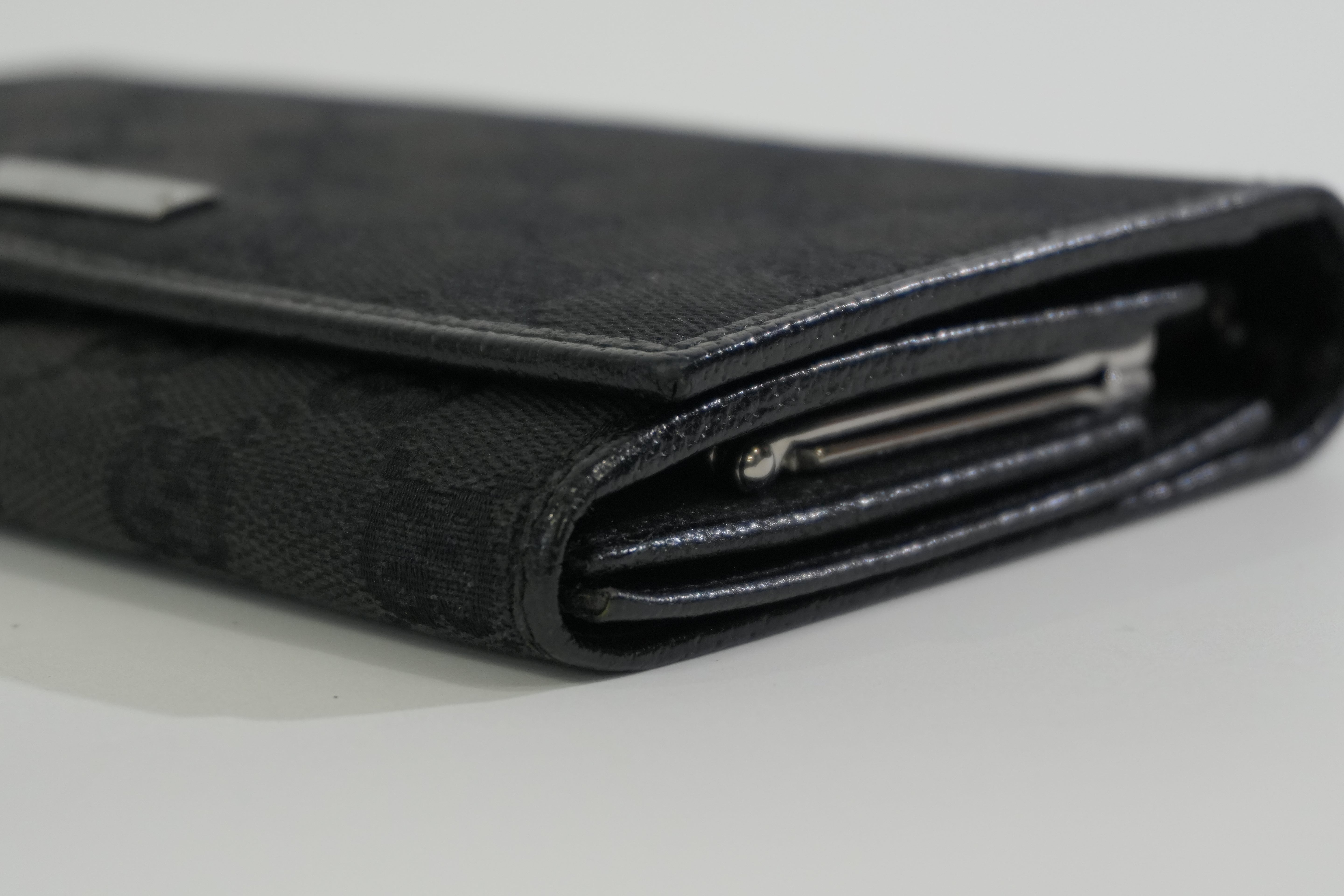 Gucci Canvas Long Wallet Black Used